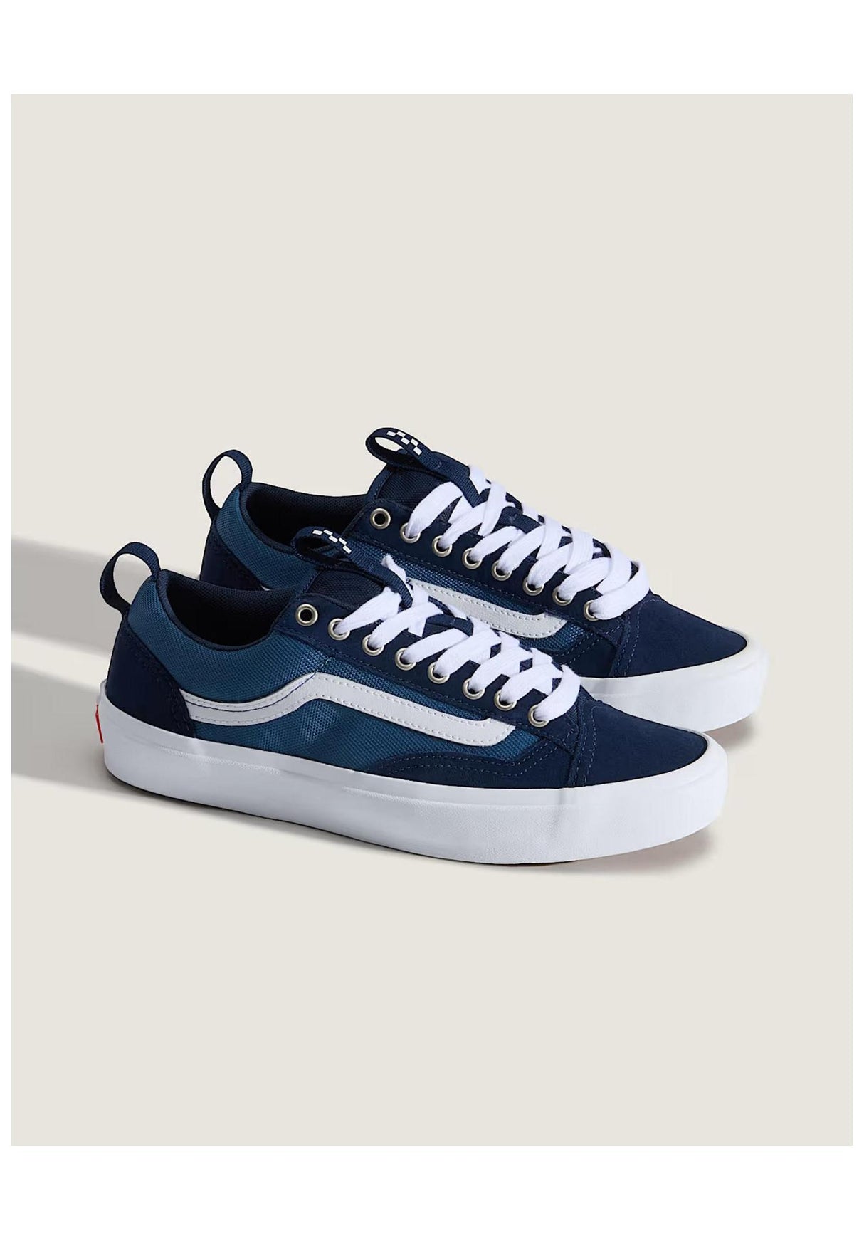 Skate Old Skool 36 + stvnavy-gum Rueckenansicht