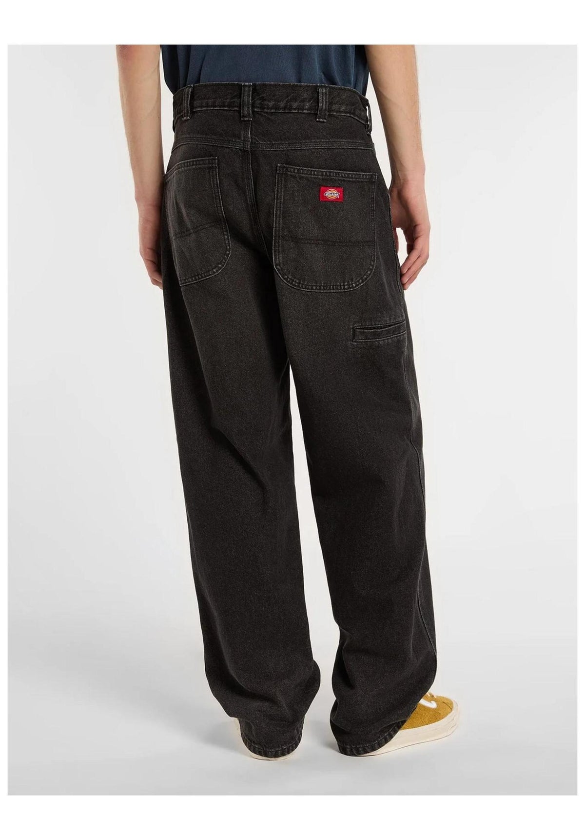Dickies 958 Baggy Tapered Work Jeans blackwashfaded – Rückenansicht