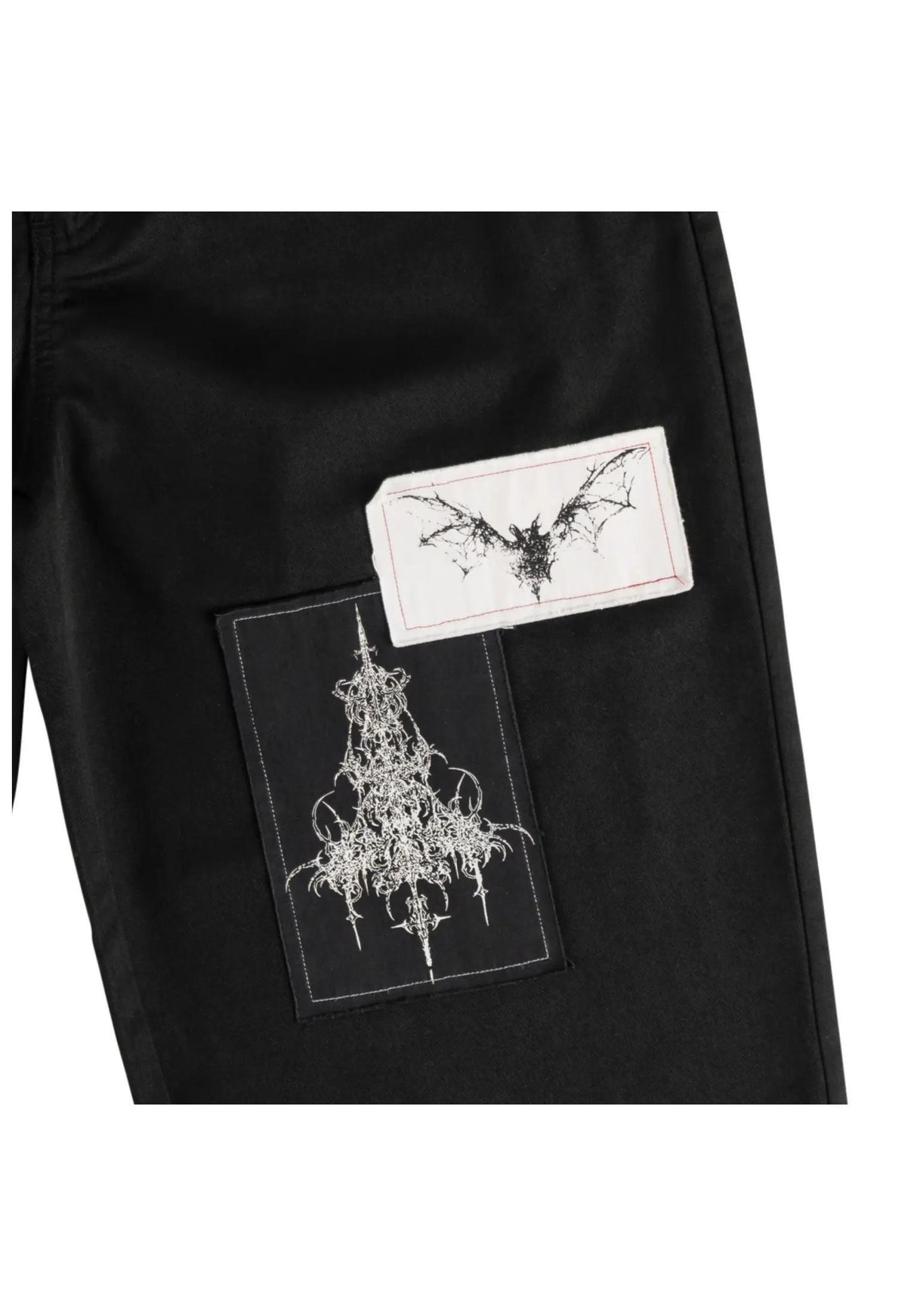 Shinner Cut-Off Twill With Patches black Closeup1