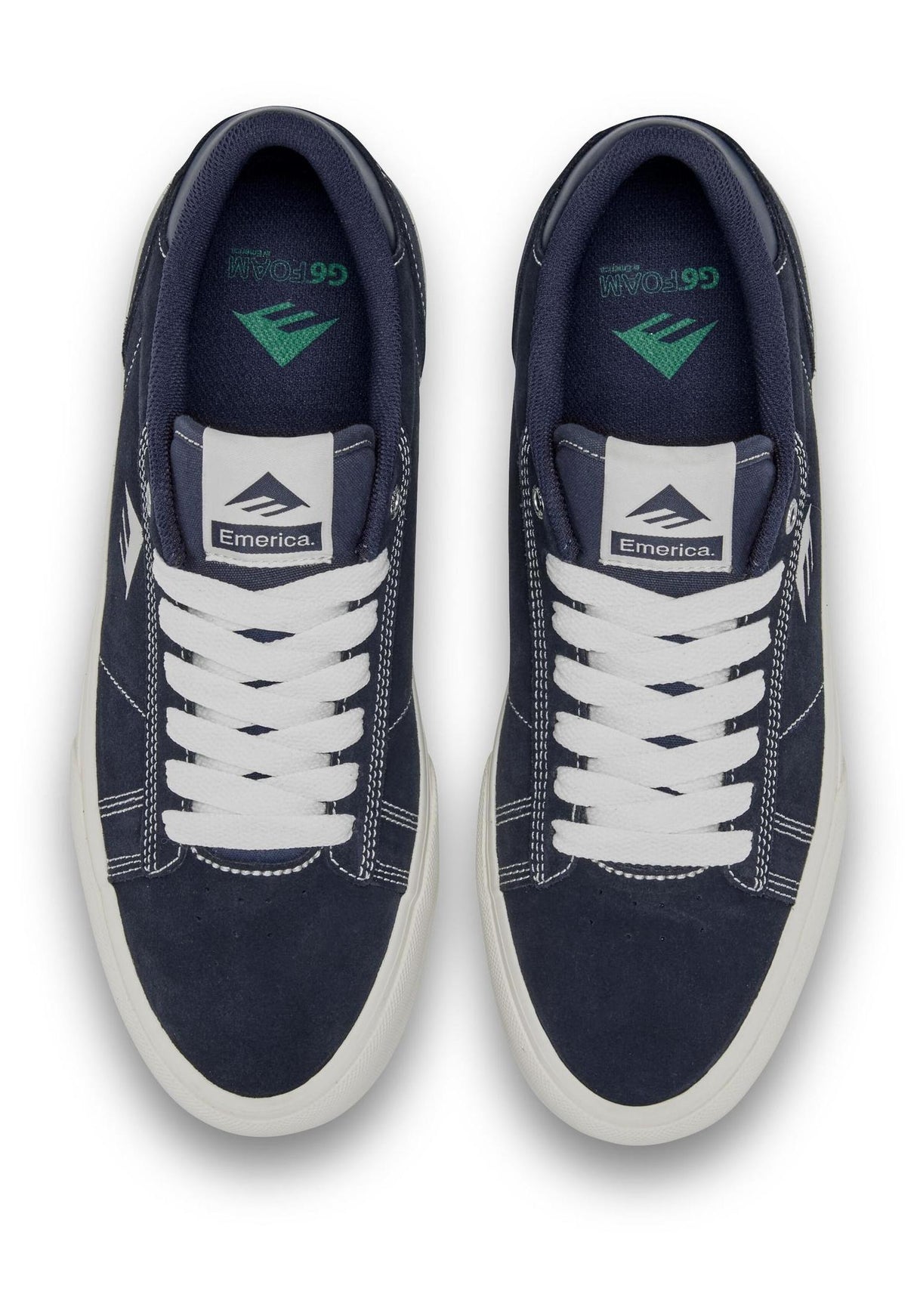 Moca navy Closeup1
