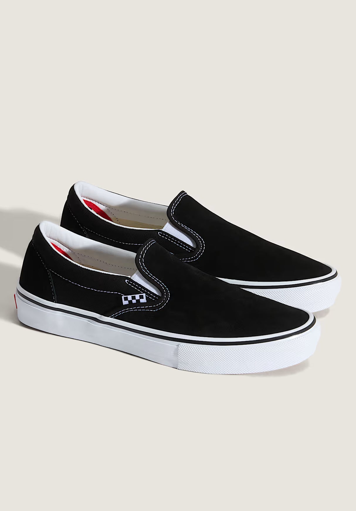 Skate Slip-On black Closeup2
