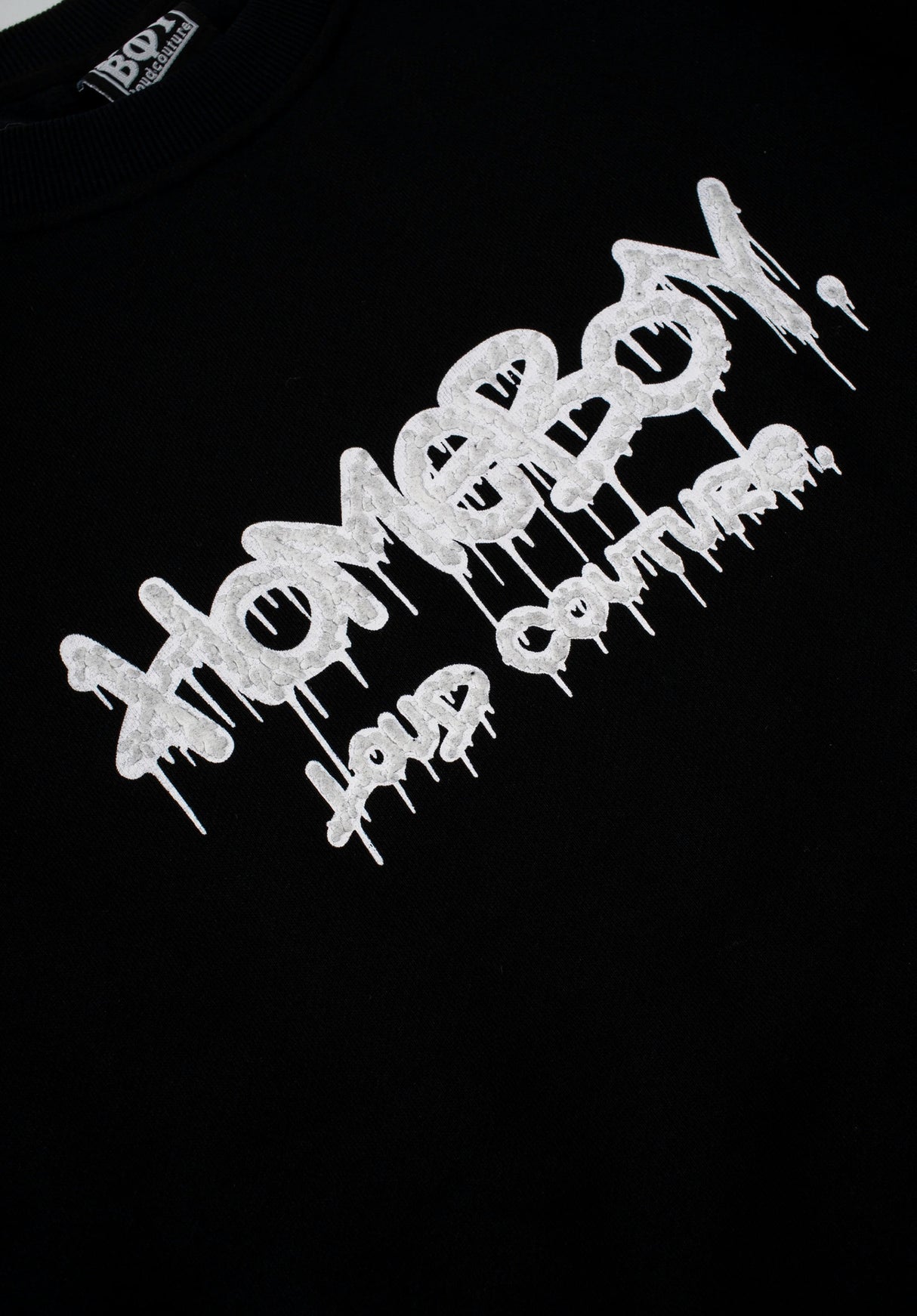 Tagged Crew black Closeup1