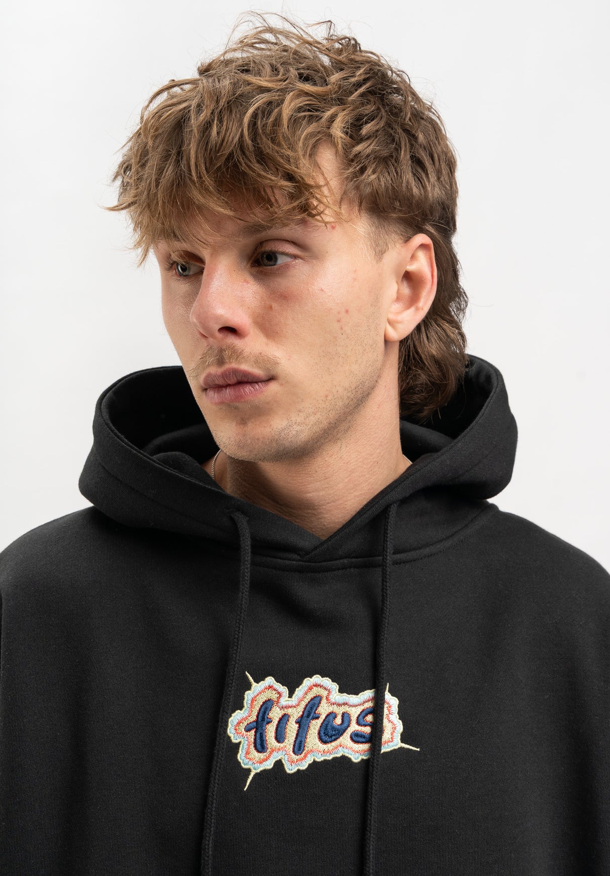 Carmo black Closeup2