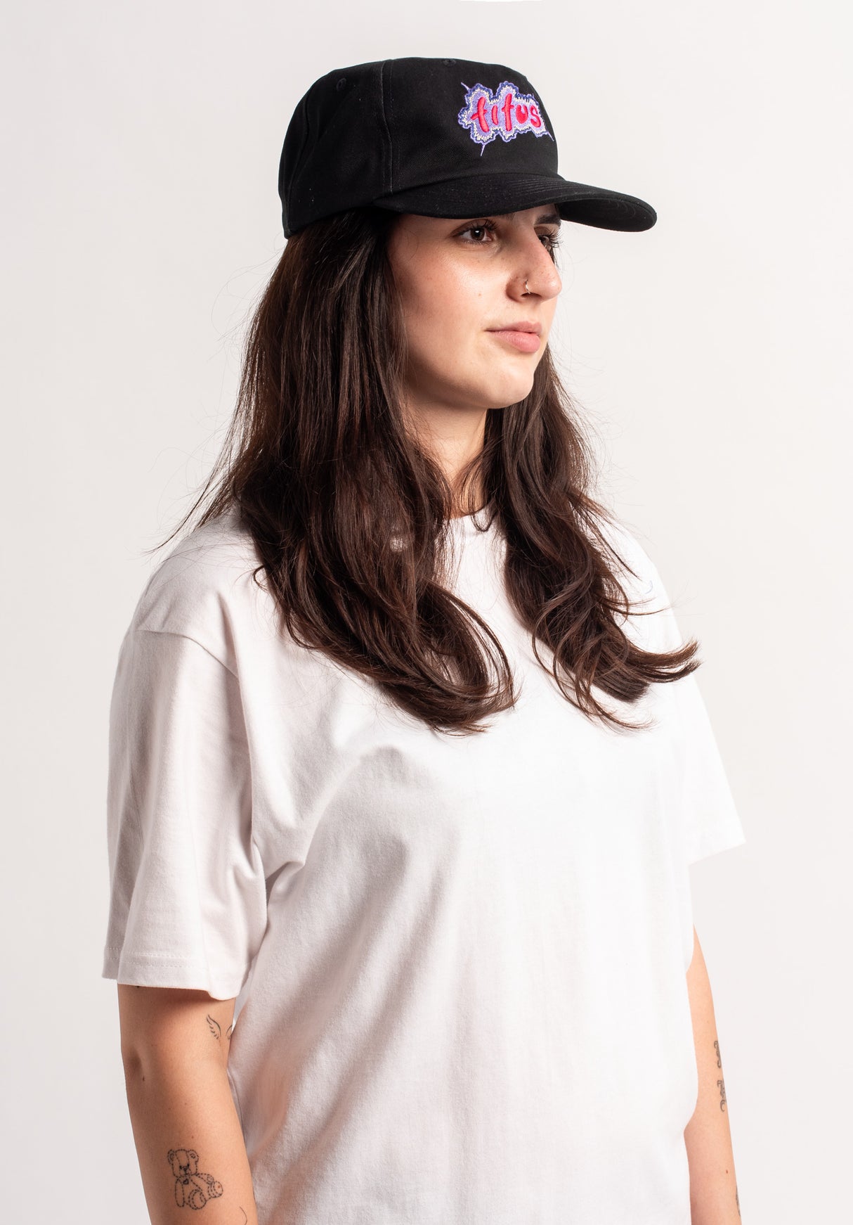 Carmo black Closeup2