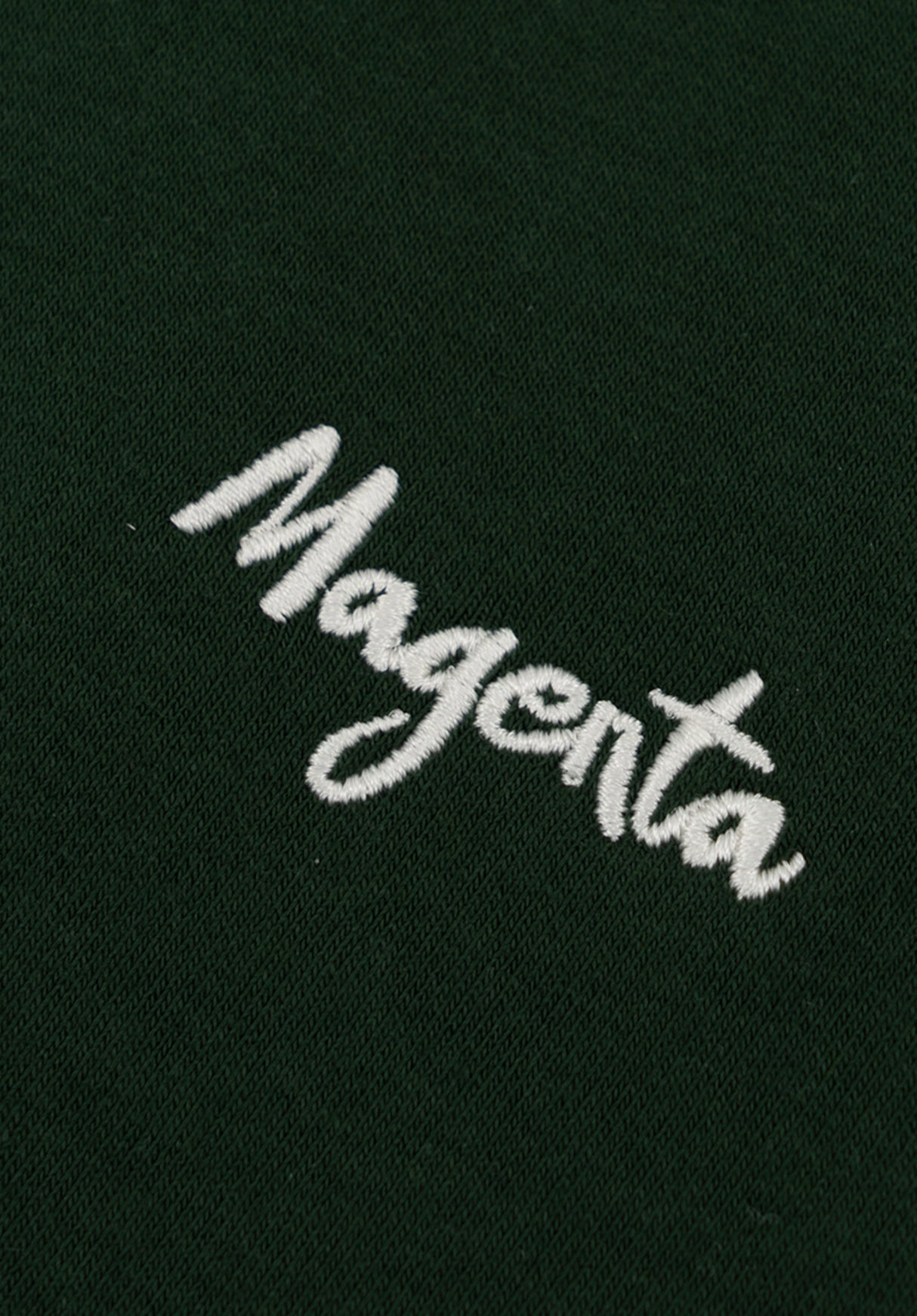 Script Crewneck green Closeup1