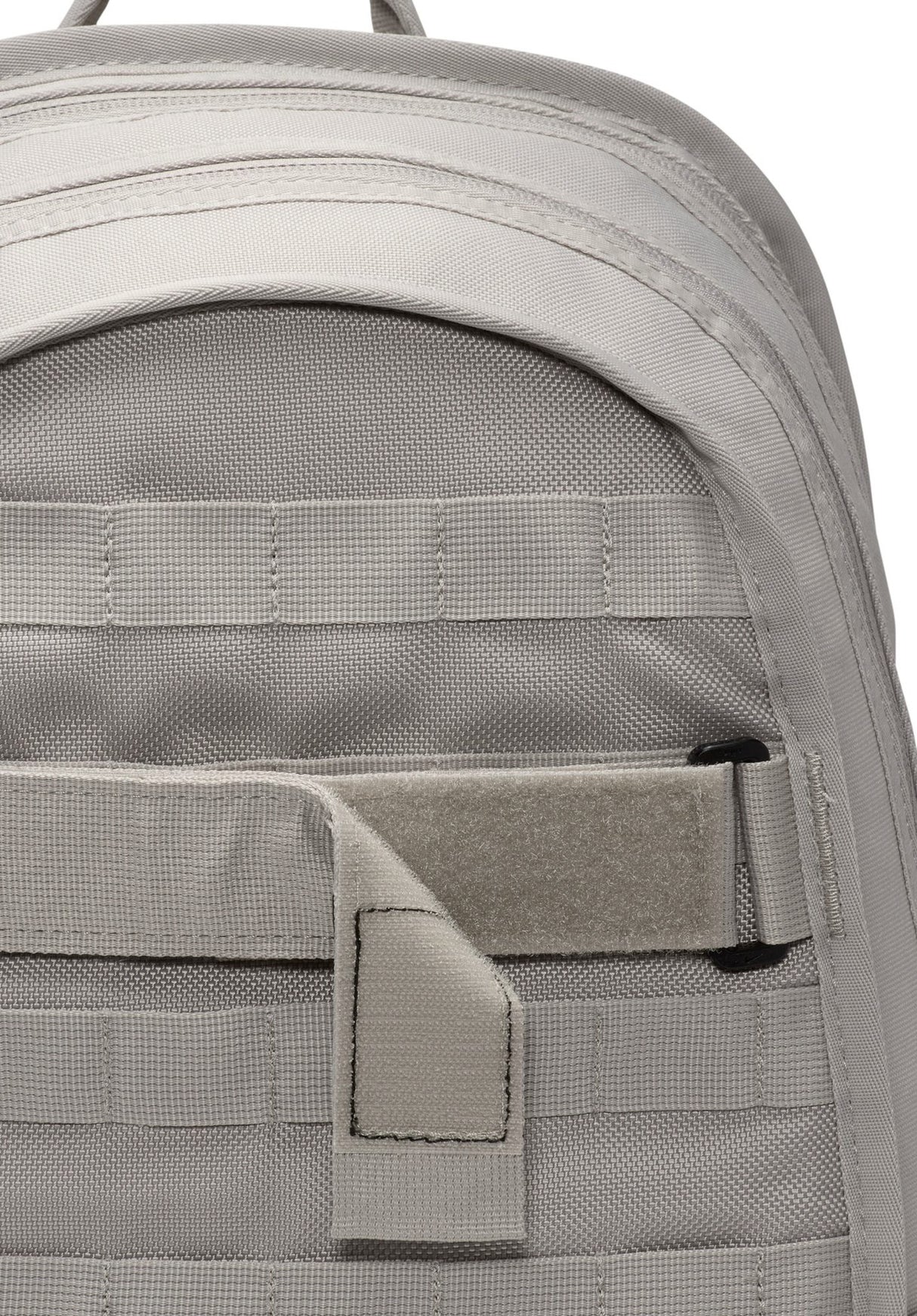 Sportswear RPM collegegrey-black-summitwhite Oberansicht