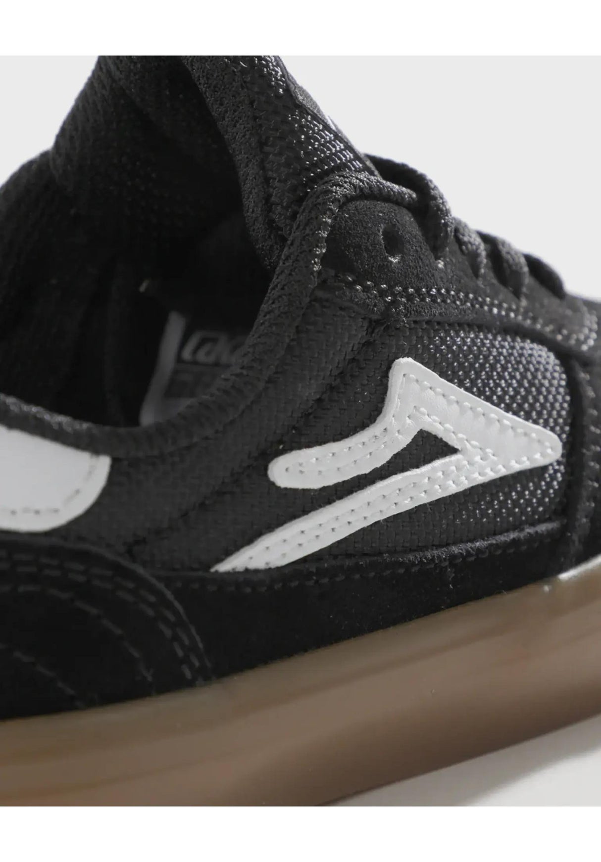 Cambridge Kids black-gum Closeup1