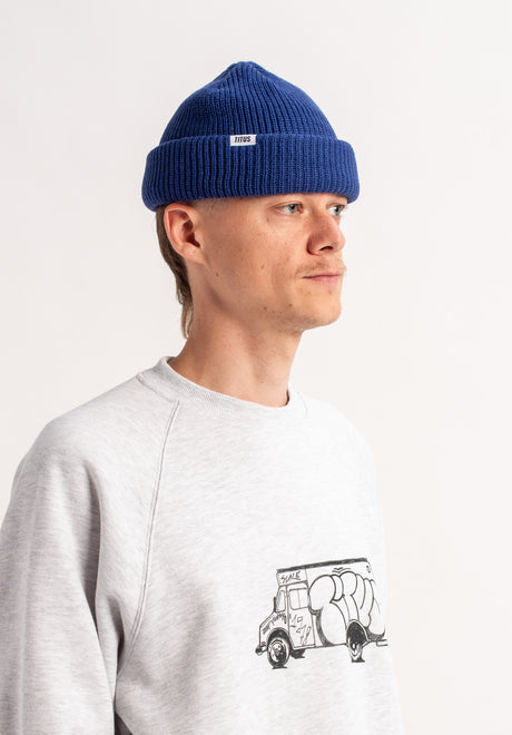 Script Fisherman Snow futureblue Closeup2