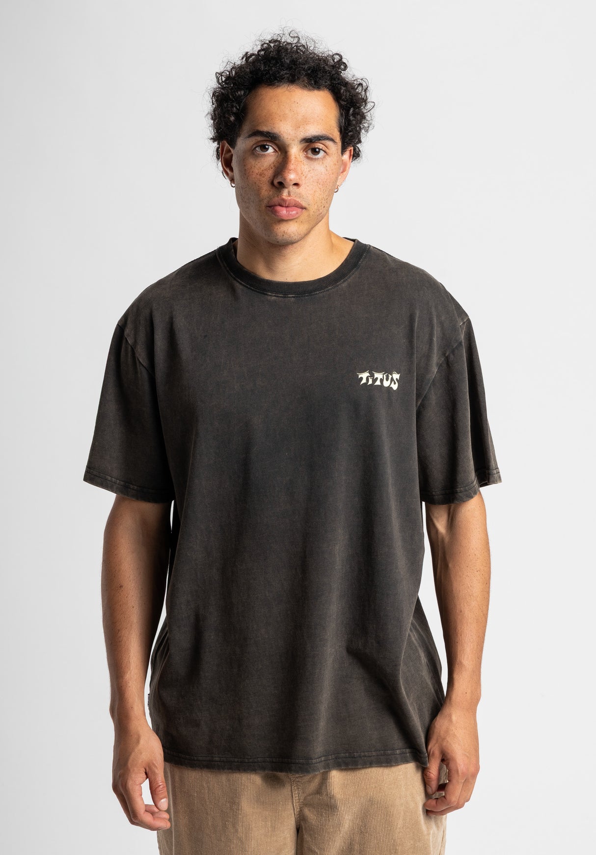 Isaiah blackfaded Rueckenansicht