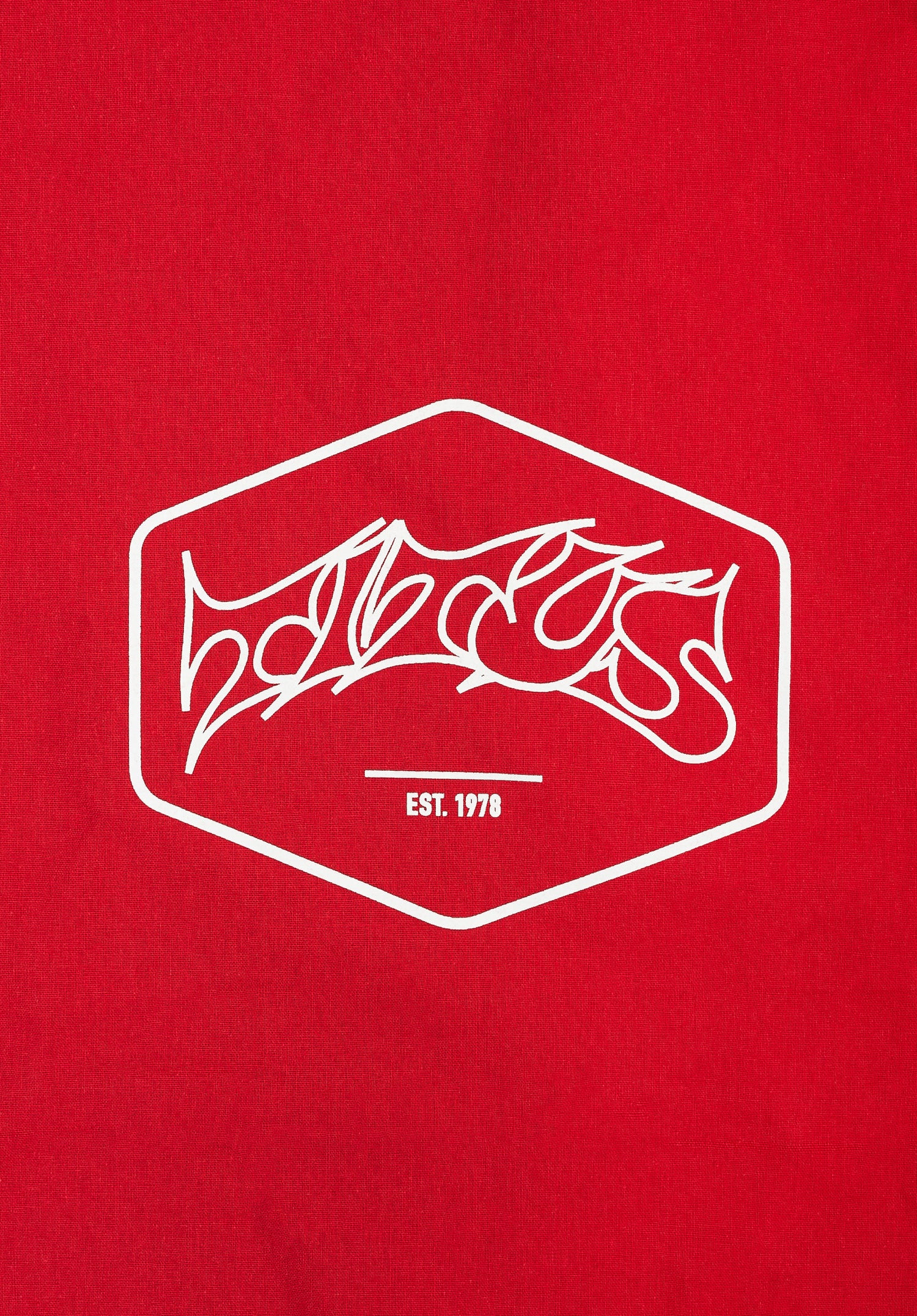 Box red Rueckenansicht Zoom Image