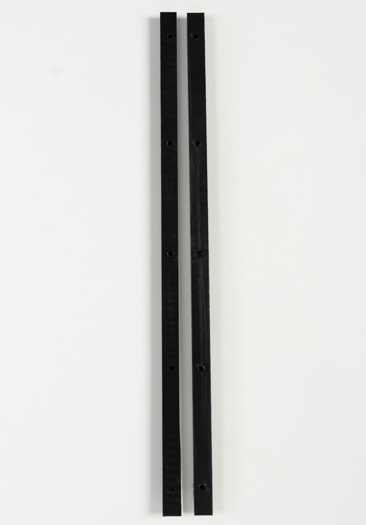 Rib Bones black Rueckenansicht