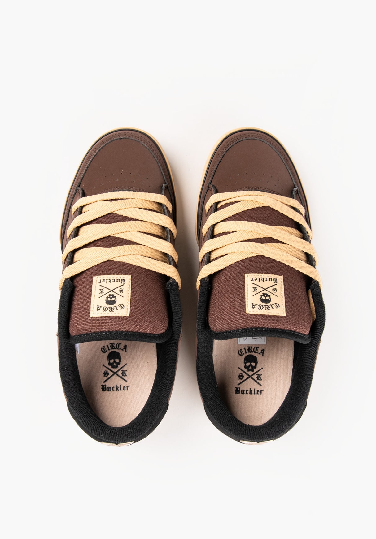 Buckler SK mustang-black-ivory Unteransicht