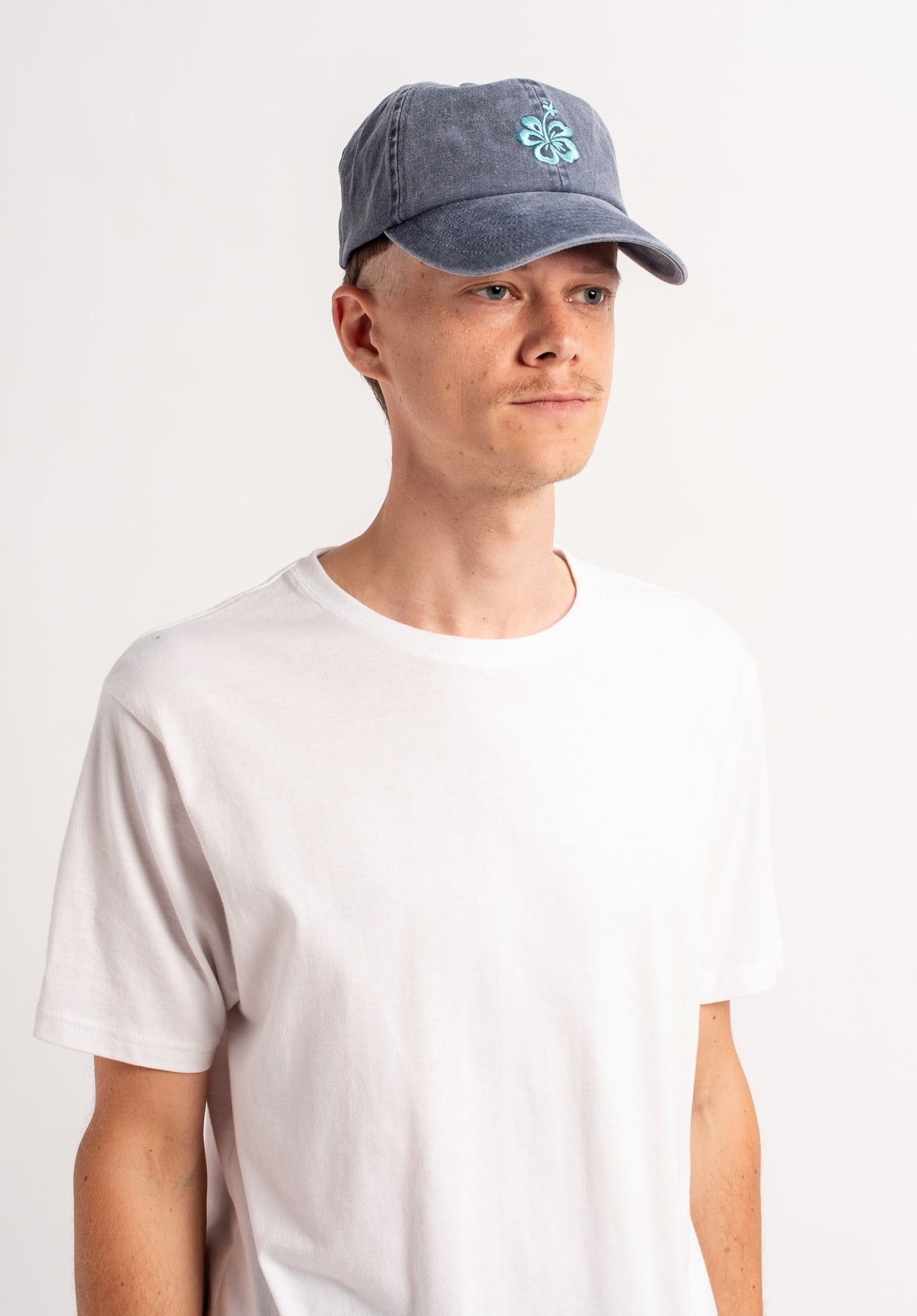 Ohia future-blue Closeup2