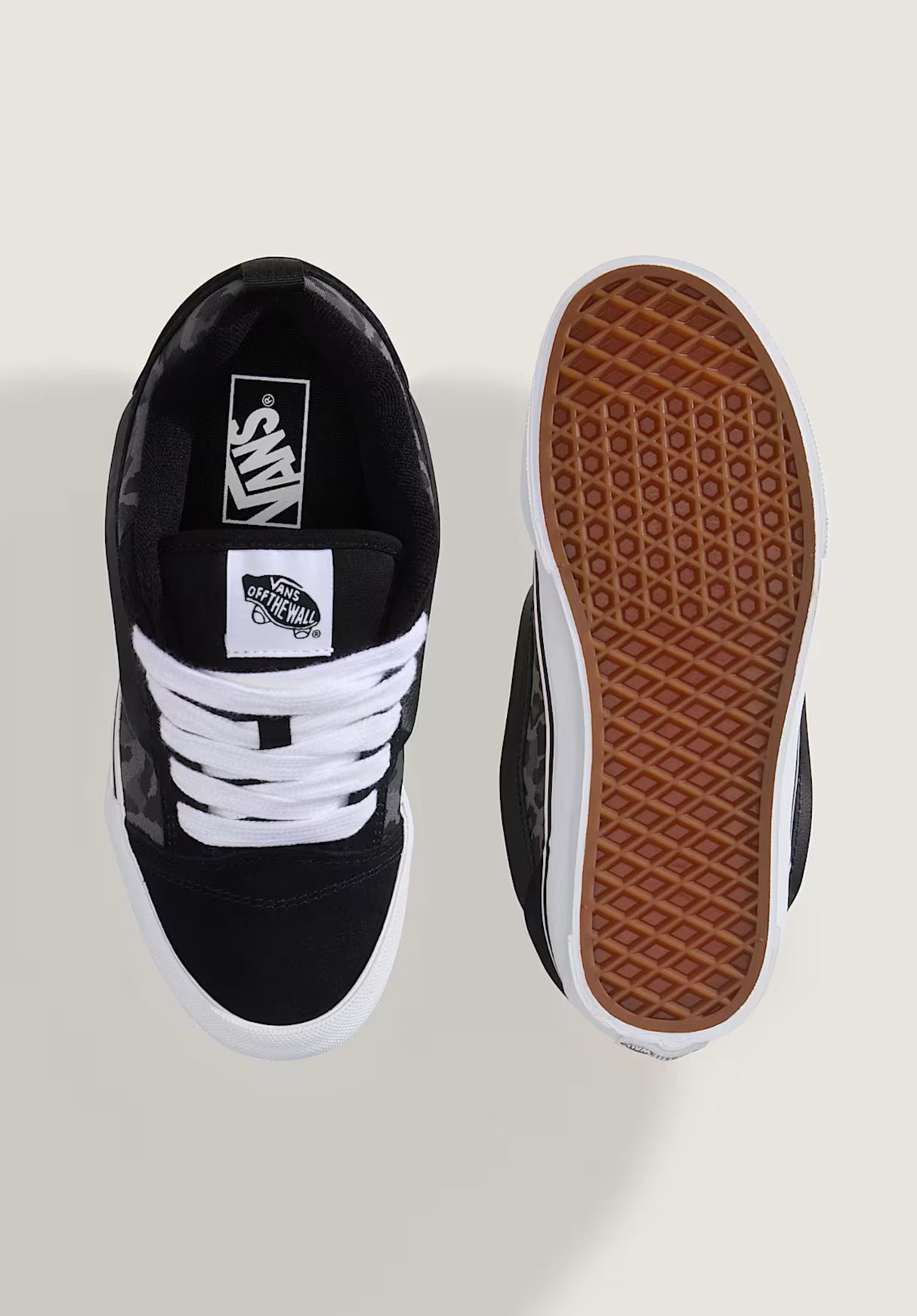 Knu Skool leopard-black Closeup1