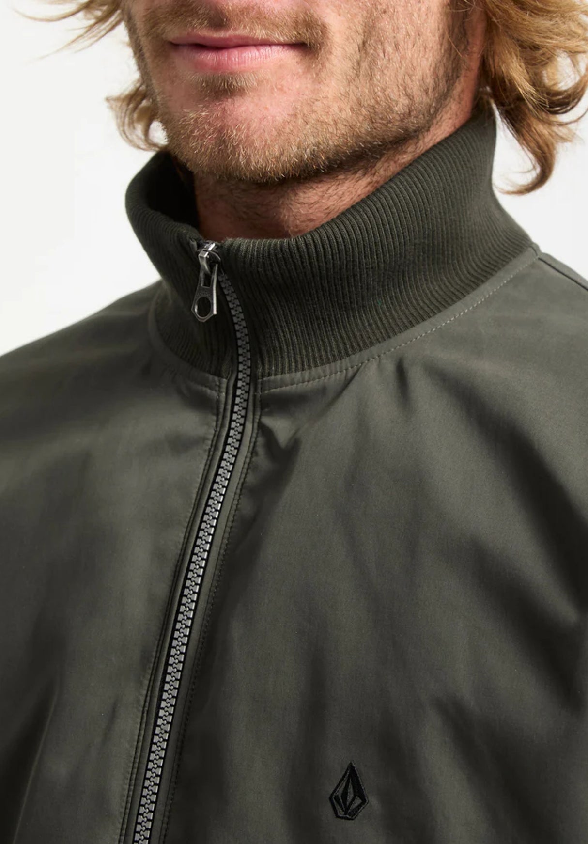 Damerman rinsedblack Closeup2