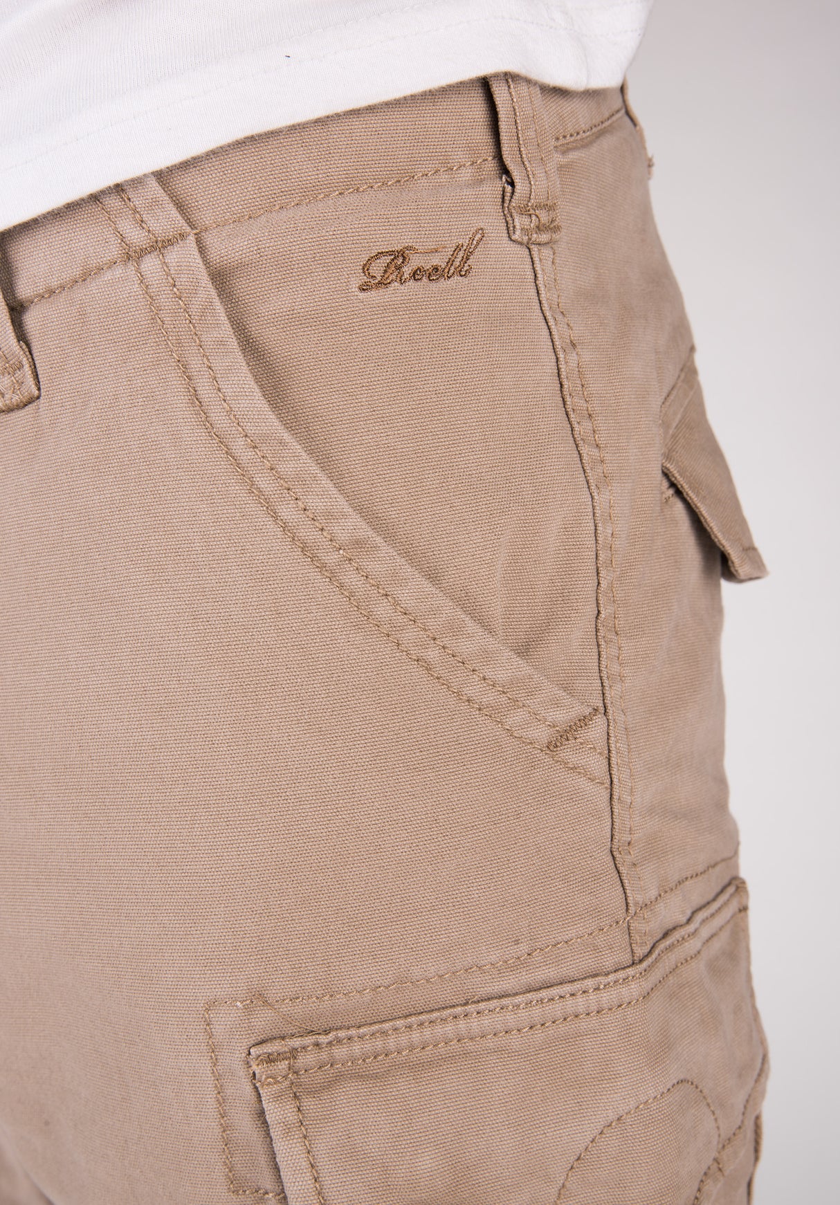 City Cargo Short darksand Closeup2
