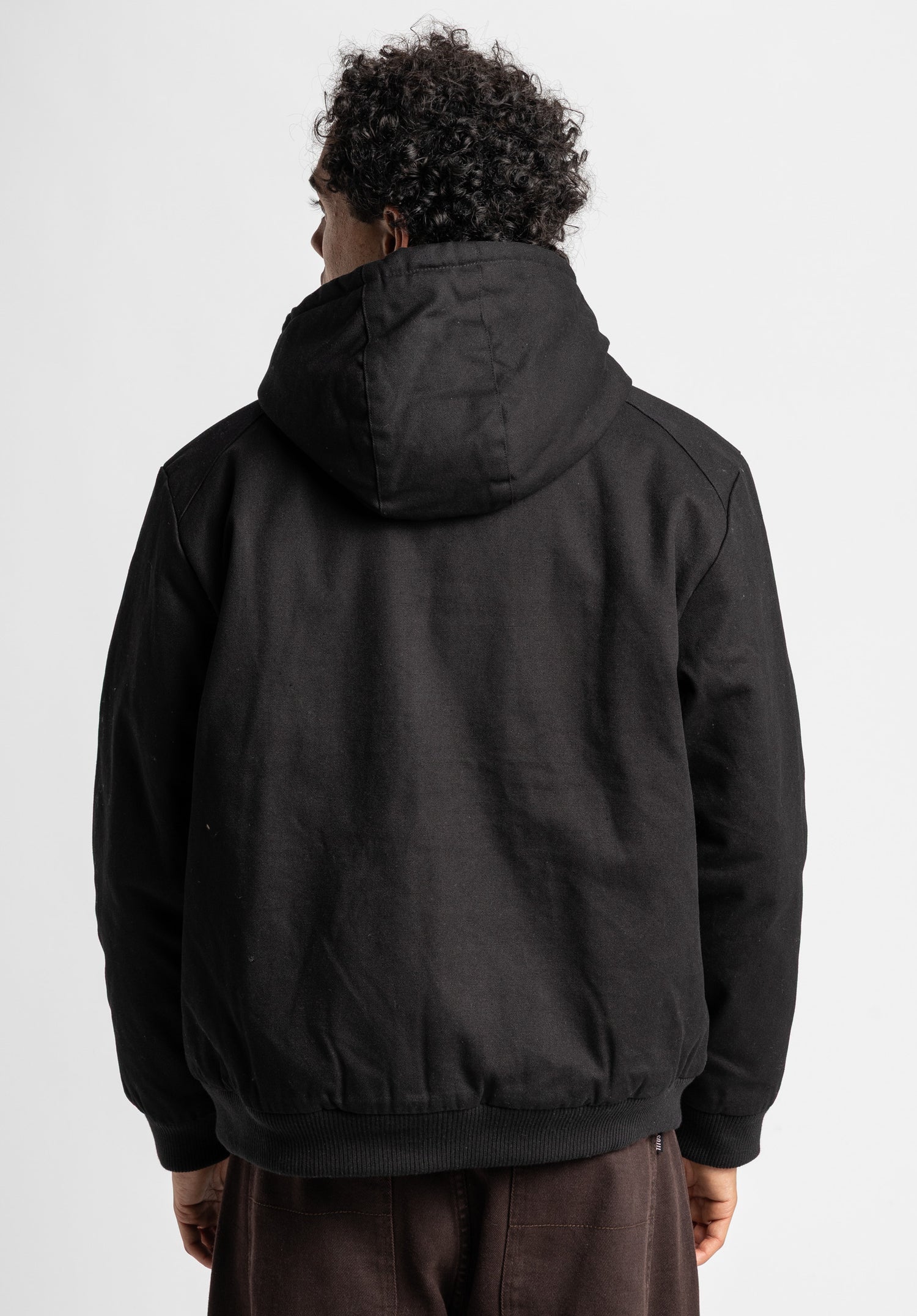 Theodore black Seitenansicht Zoom Image