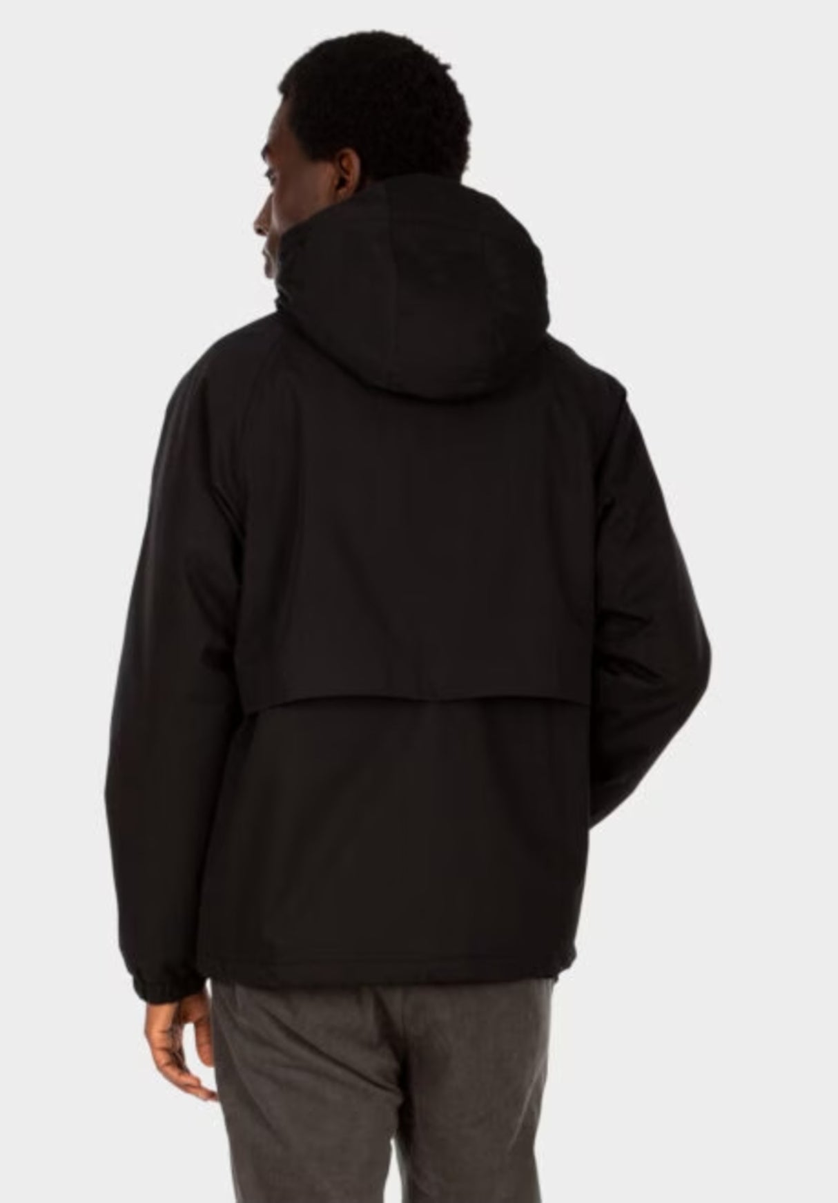 Eissegler Anorak black Rueckenansicht
