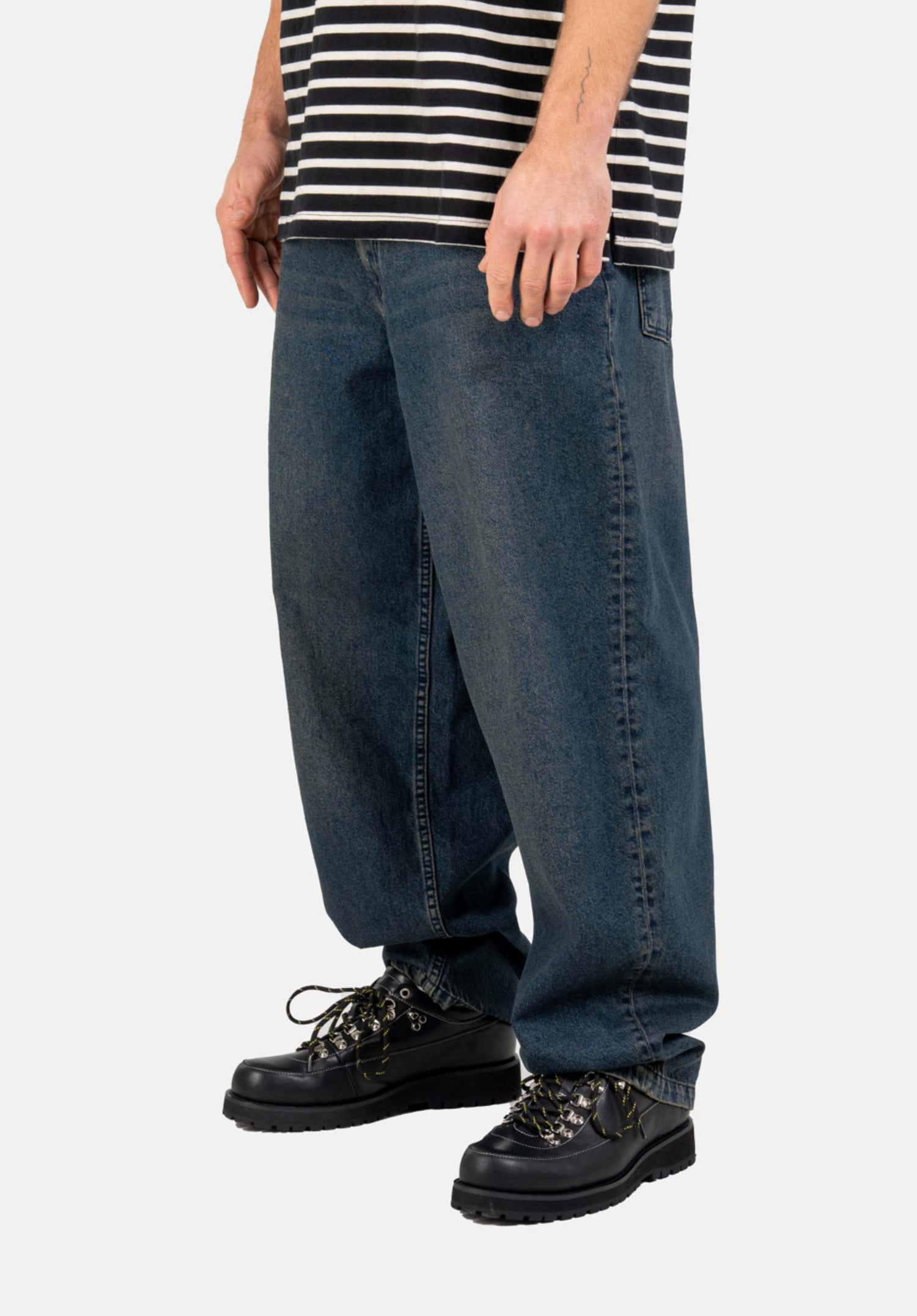 Baggy crazydirty Vorderansicht Zoom Image