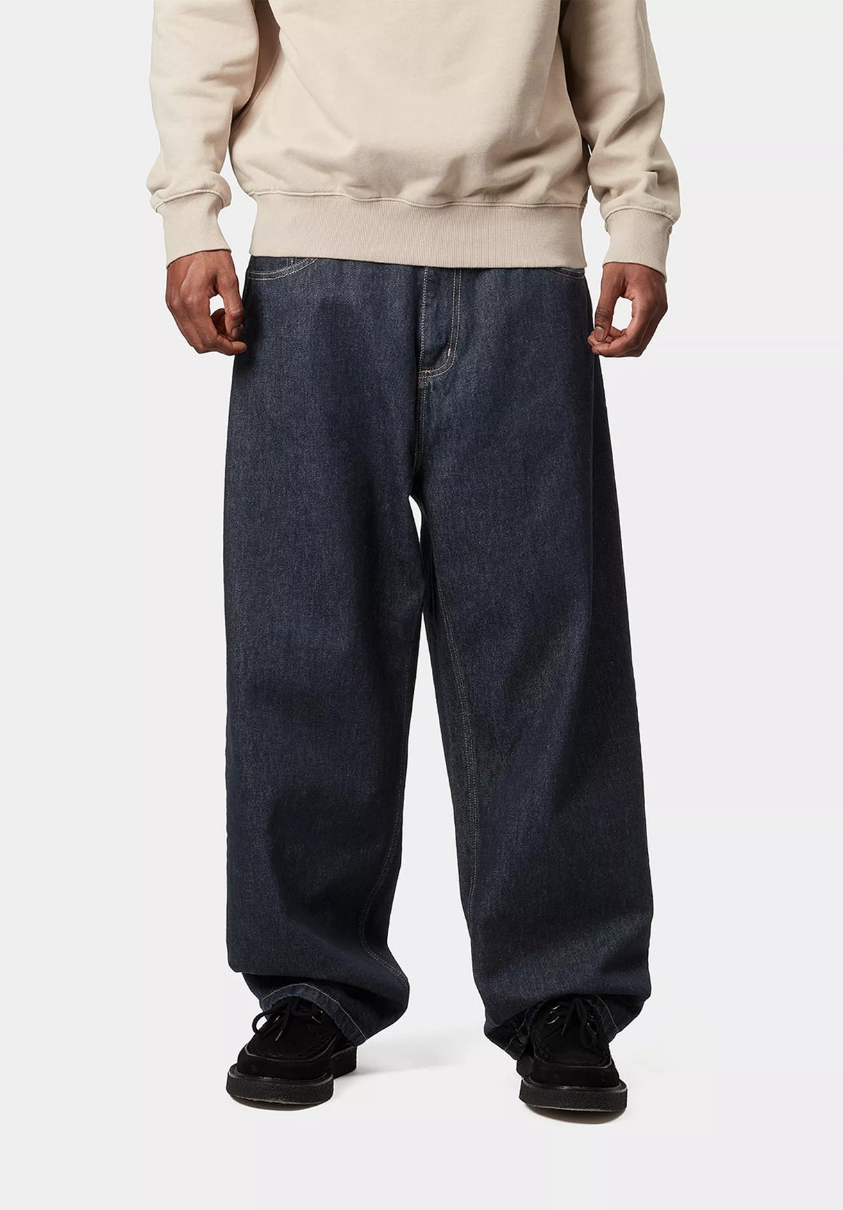 Brandon Pant bluerinsed Closeup1