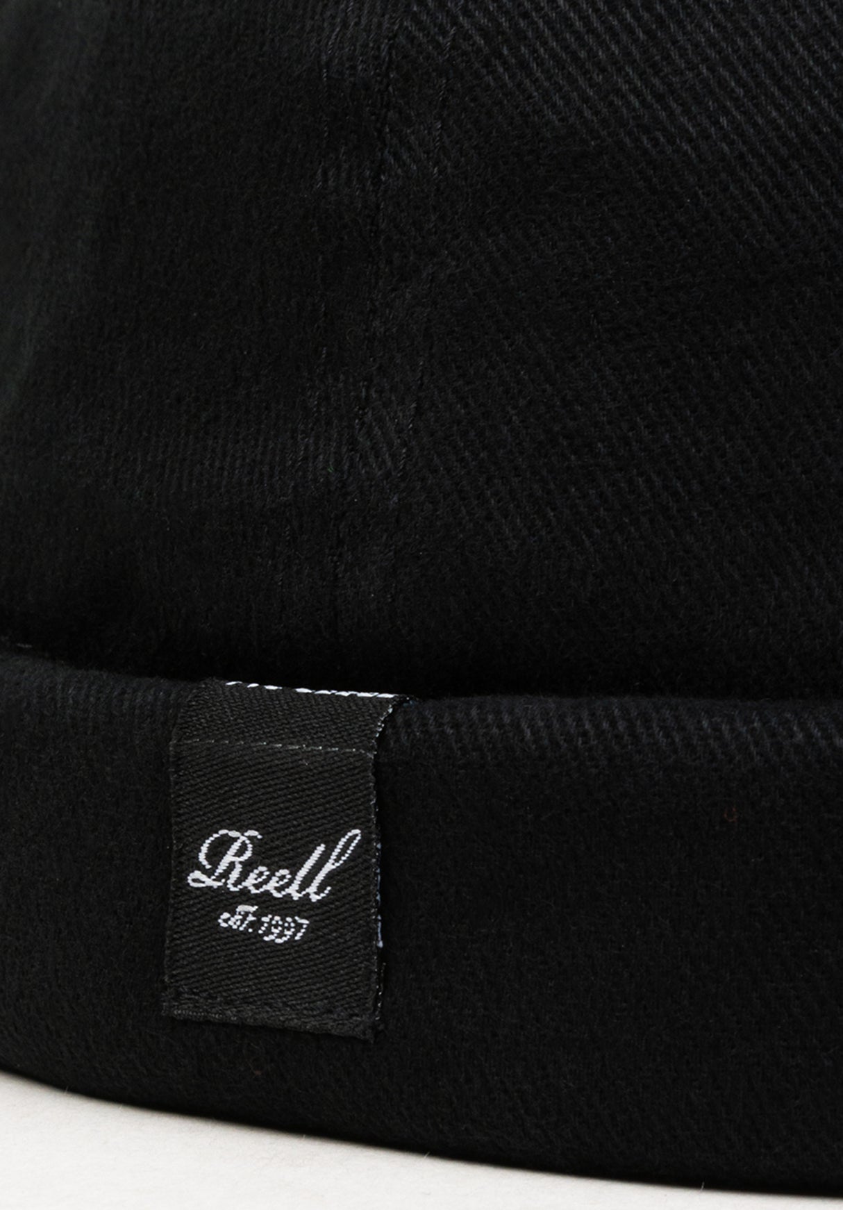 Docker Cap black Rueckenansicht