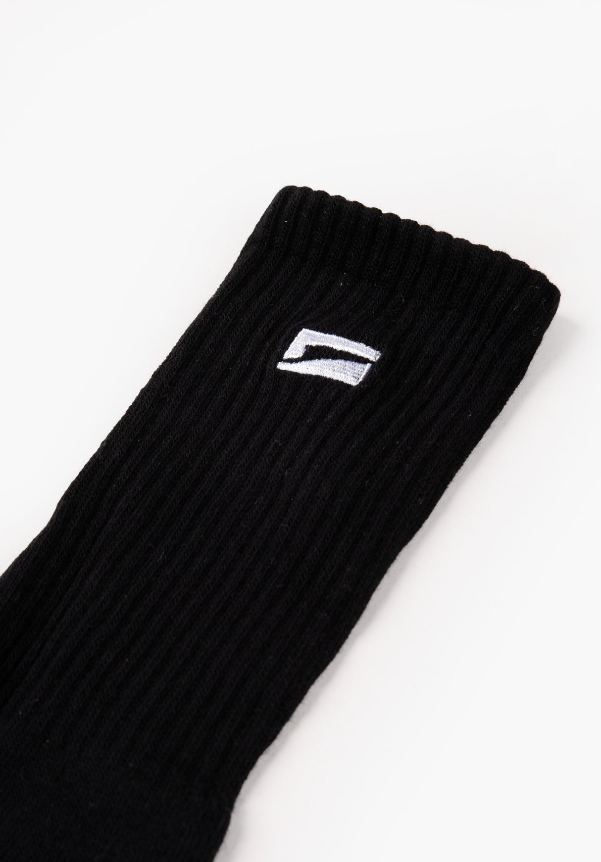 Emb Logo 3 Pack black Rueckenansicht