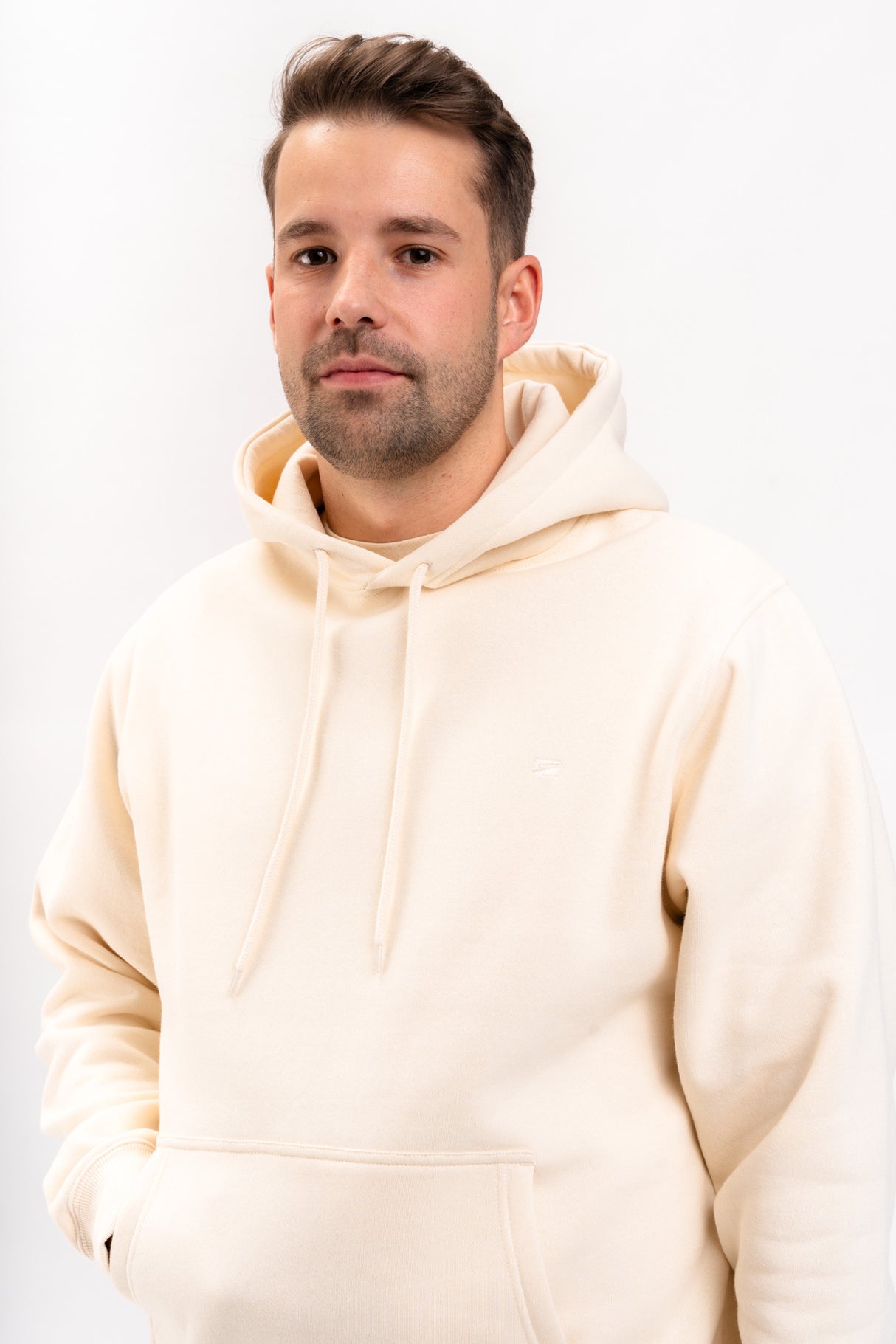 Easy Hood ivory Rueckenansicht