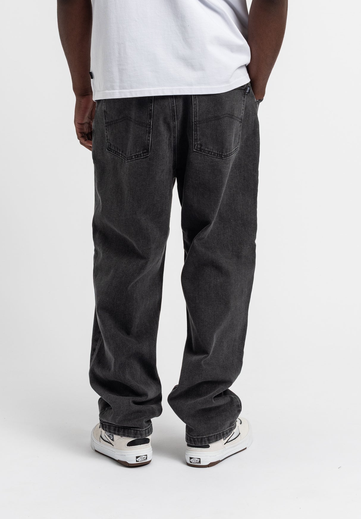 Ozzy greydenim Rueckenansicht