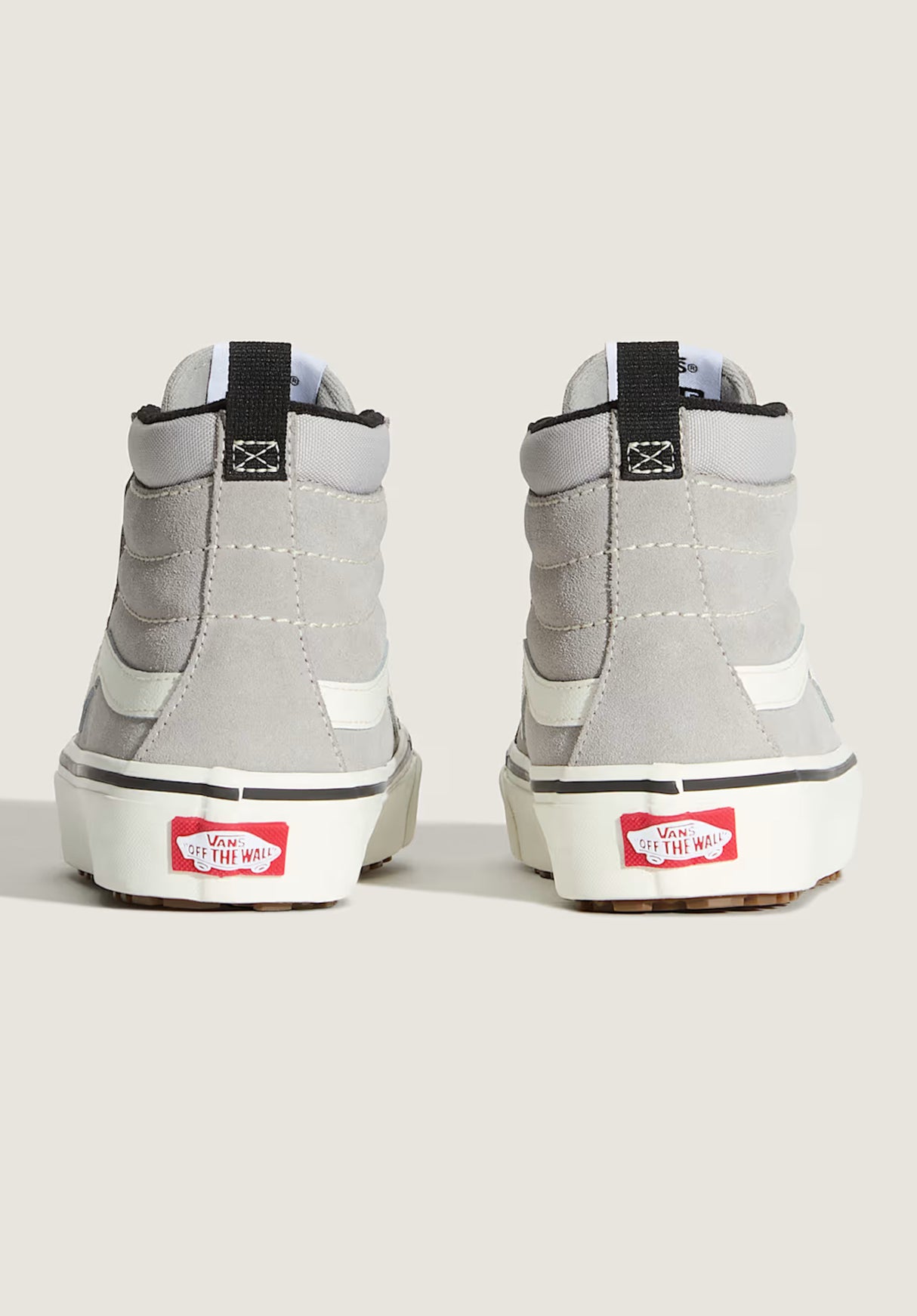 MTE Sk8-Hi Insulated drizzle Closeup2