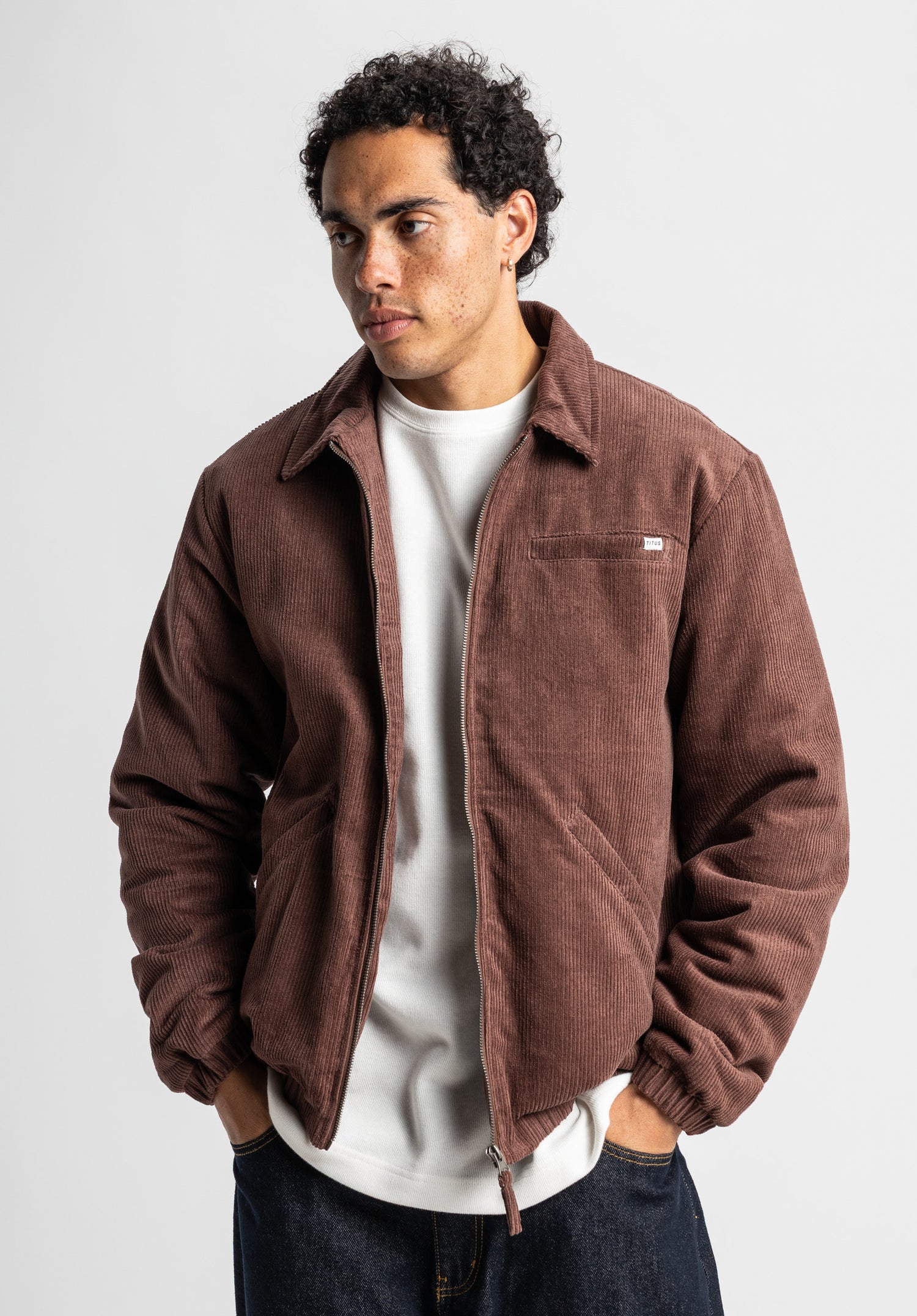 Sanger darkbrown-cord Rueckenansicht Zoom Image