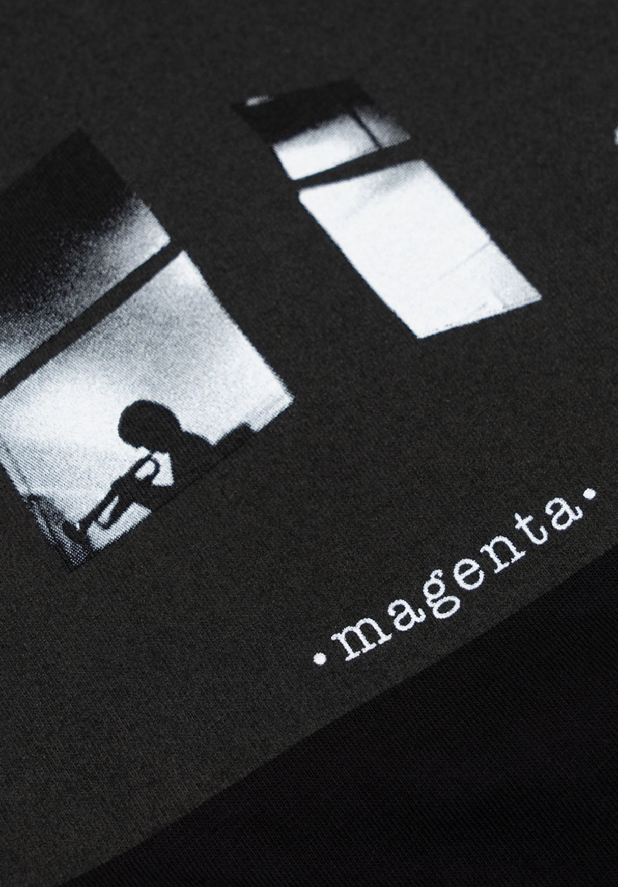 Window black Closeup1