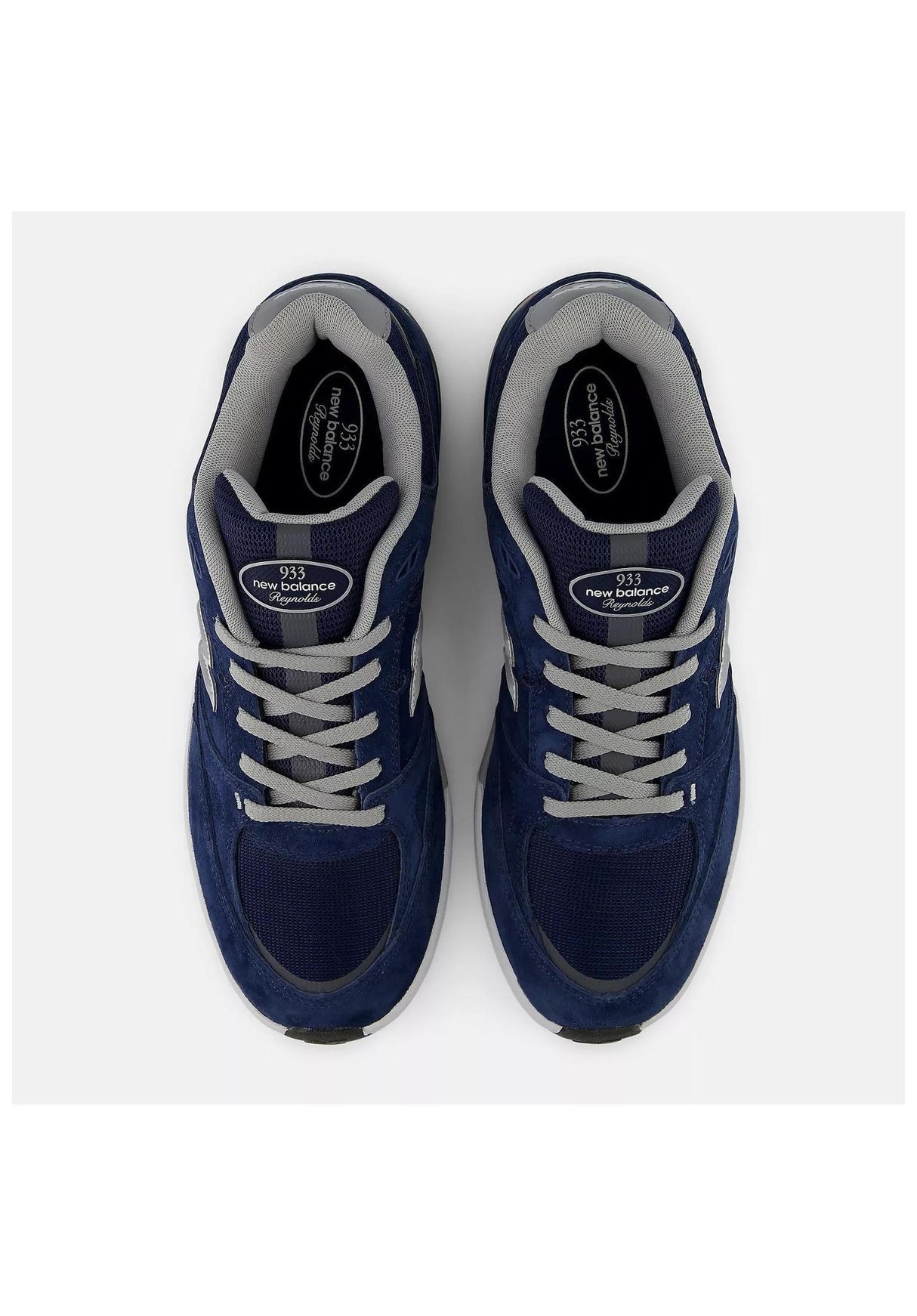 933 Andrew Reynolds WIDE navy-white Closeup1