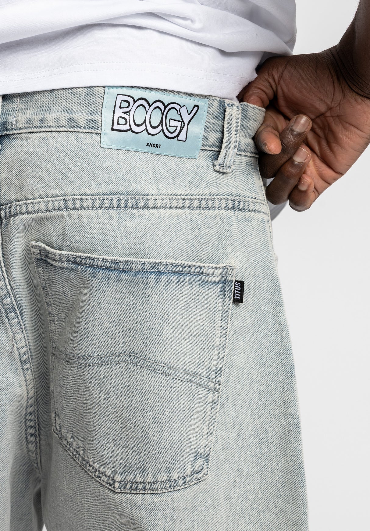 Boogy Short icegreywashed Closeup2