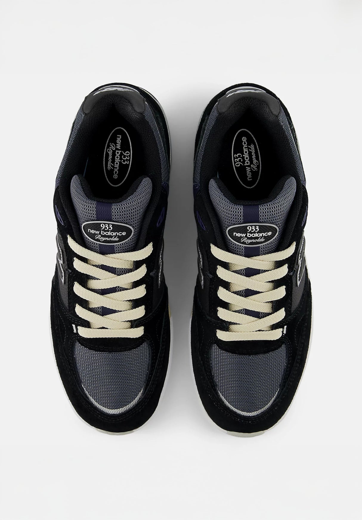 933 Andrew Reynolds black-eclipse Closeup1