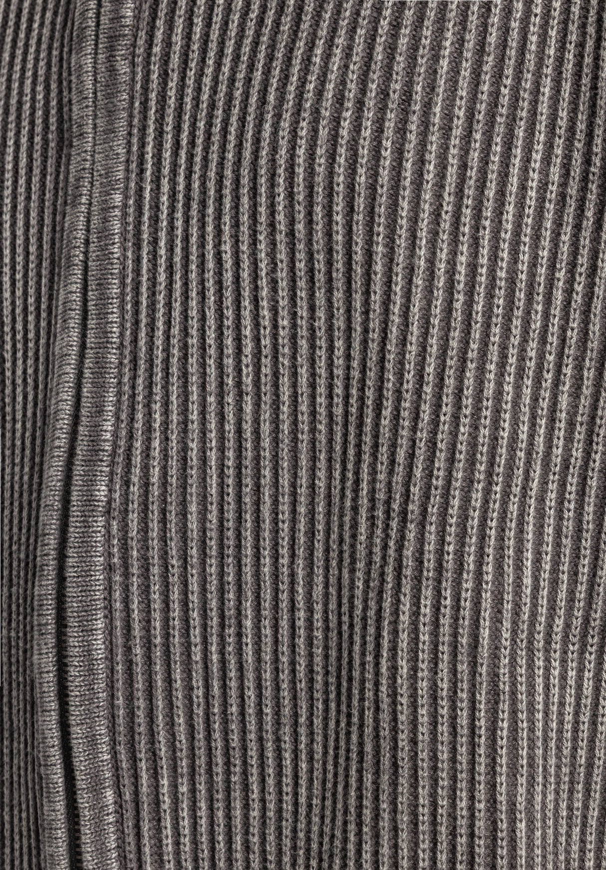 Matthew darkgrey Oberansicht