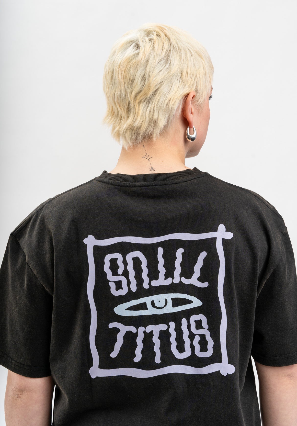 Effie blackfaded Rueckenansicht