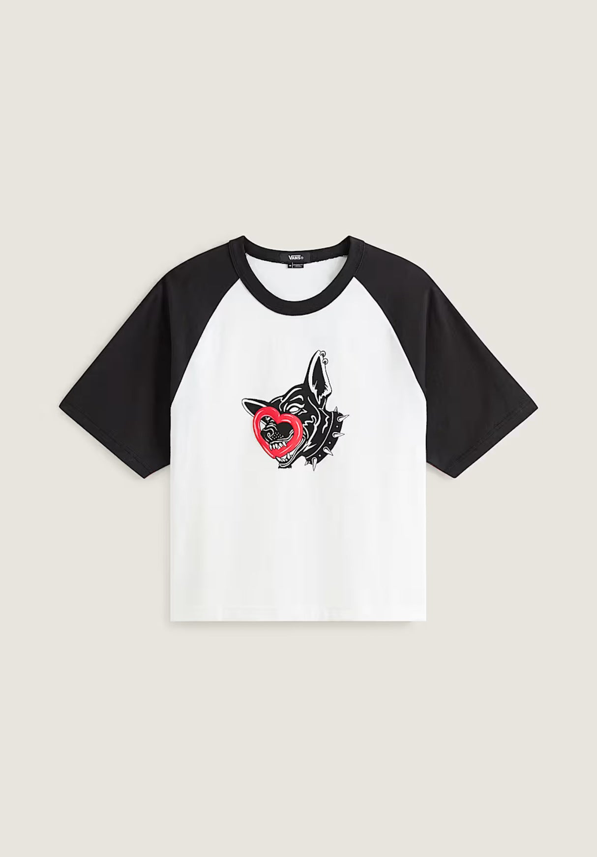 LX Dayana Dog Face Short white Closeup1