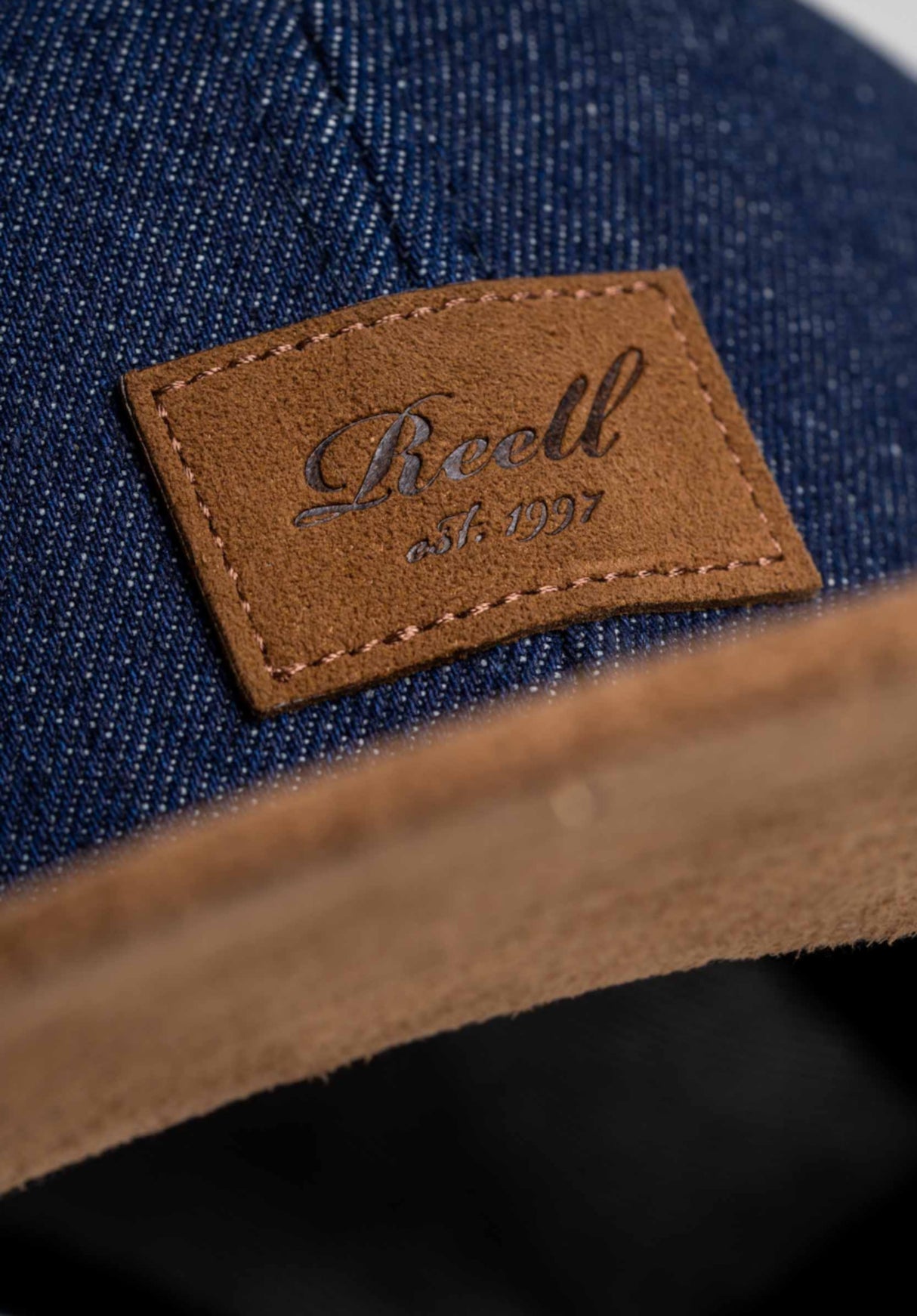 Suede 6-Panel puredenim Closeup1