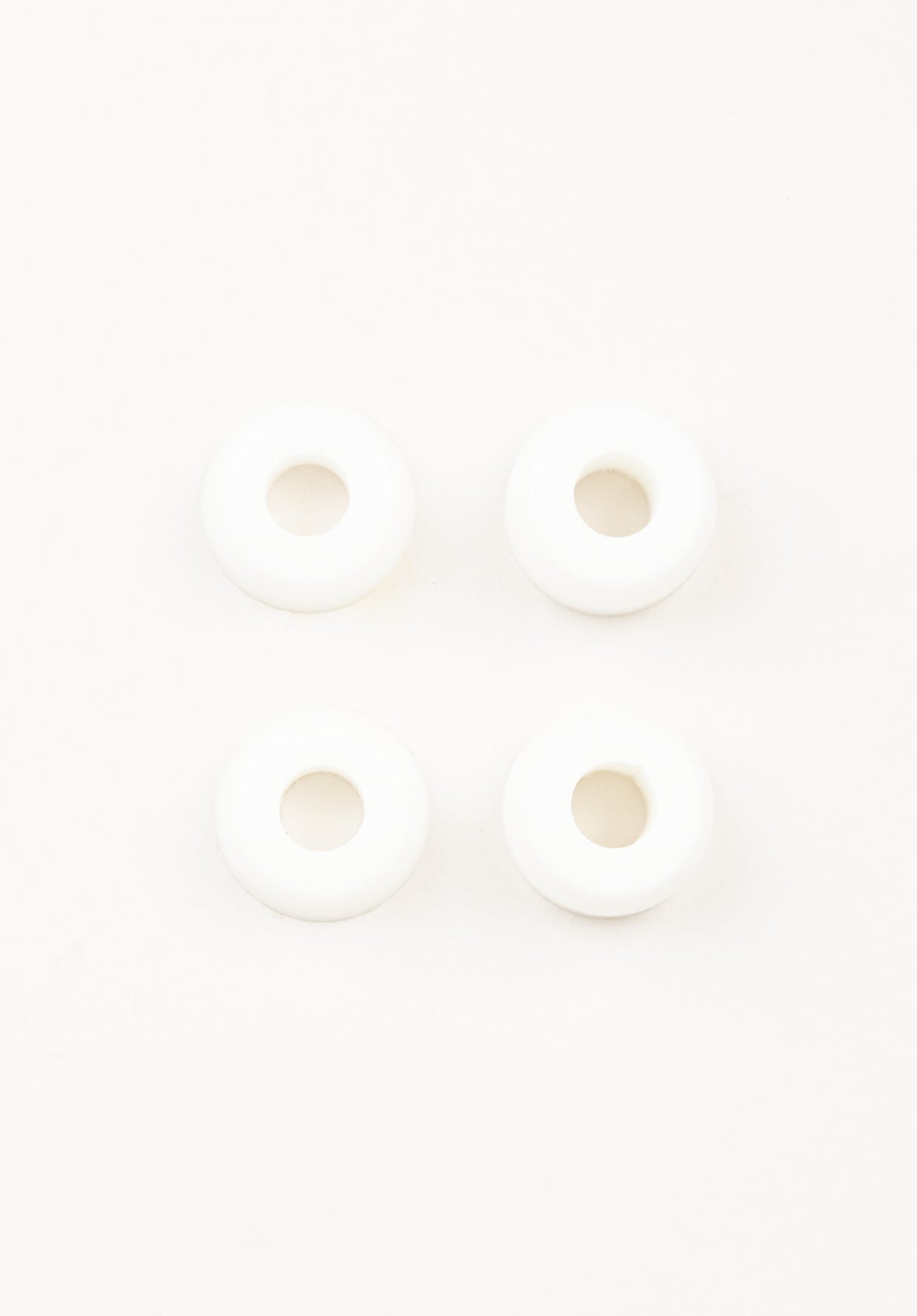 90A Premium white Rueckenansicht