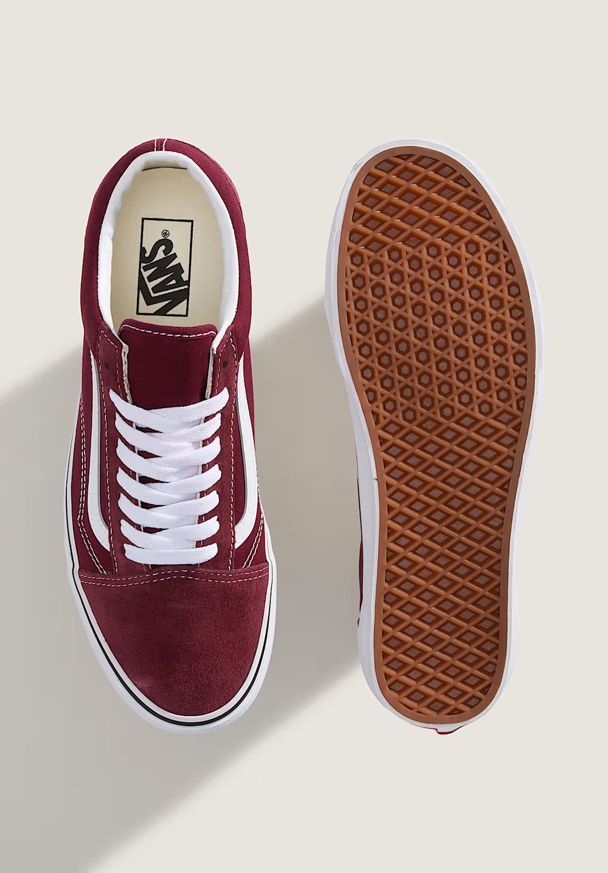 Old Skool portroyale-white Closeup1