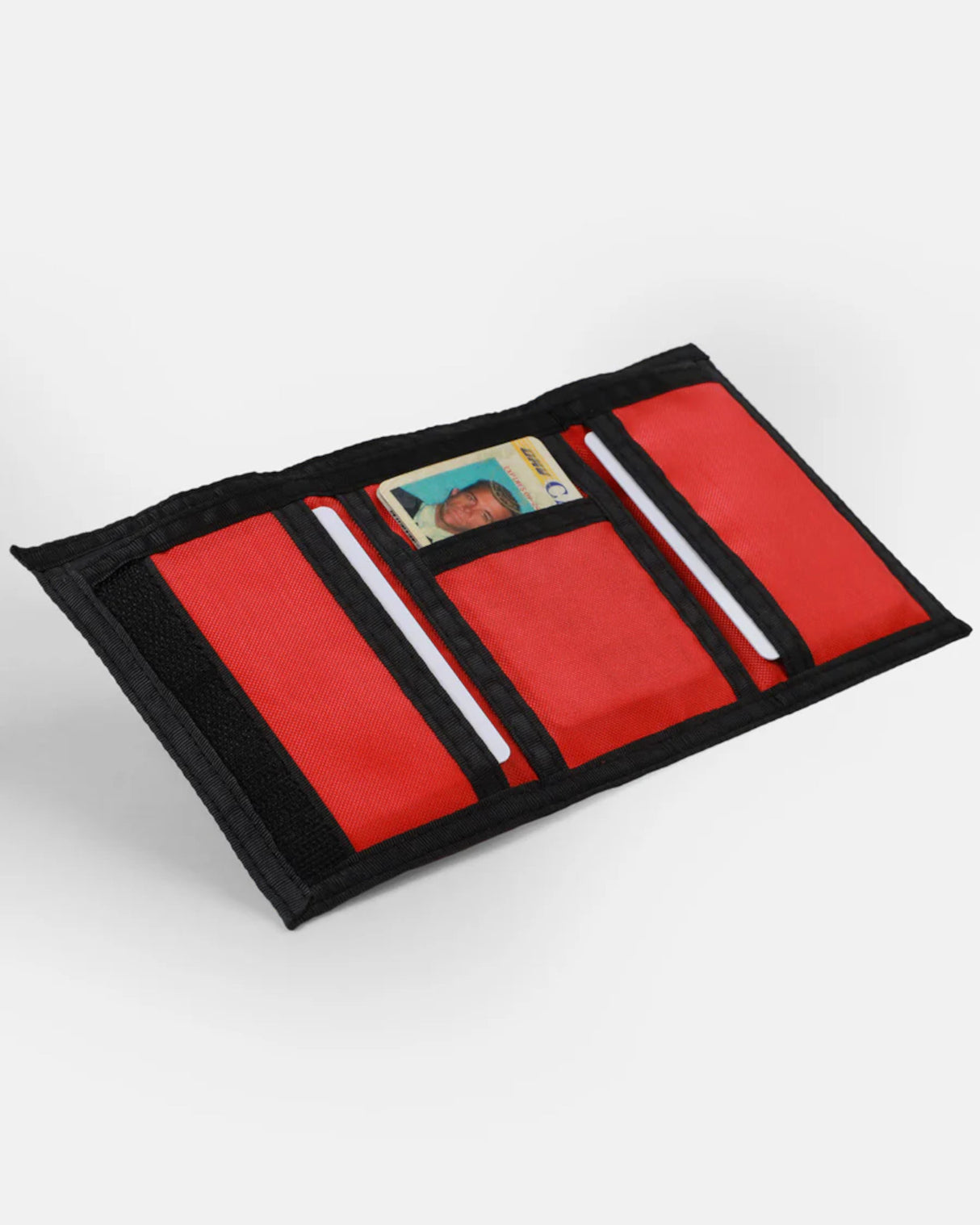 Skate Mag Trifold Velcro red Closeup1