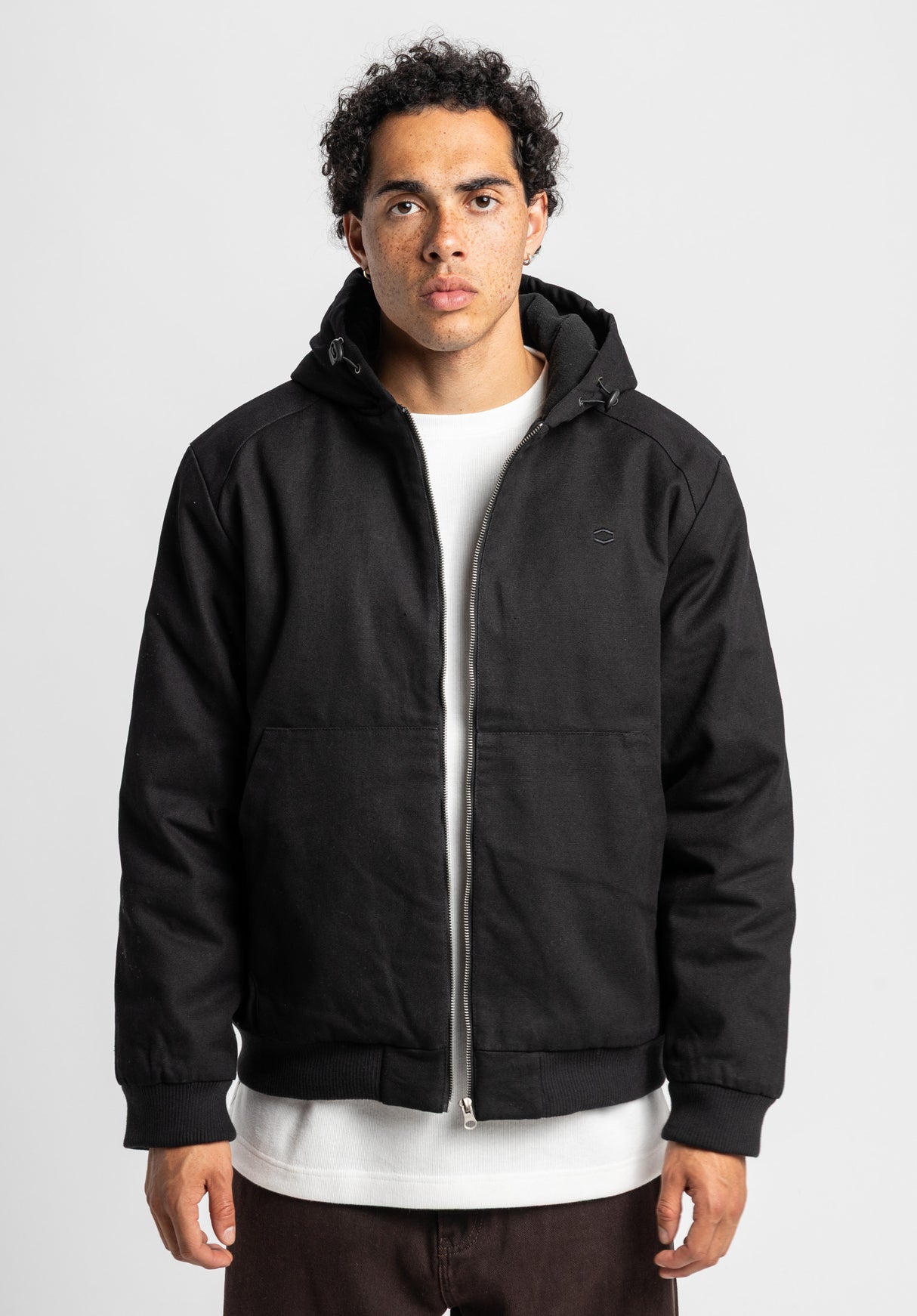 Theodore black Oberansicht