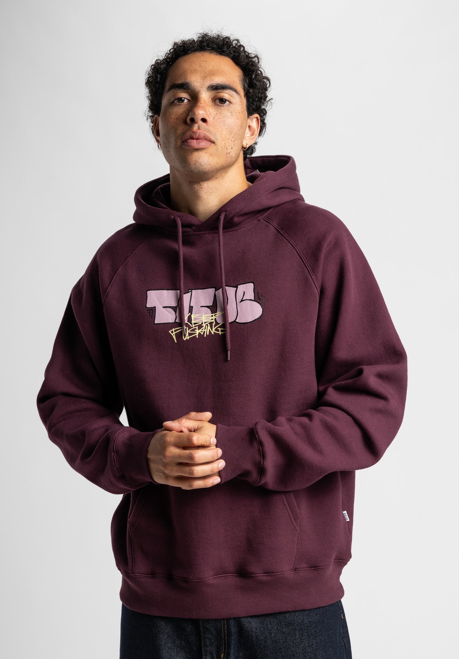 Keep Pushing Tag darkcherry Rueckenansicht Zoom Image