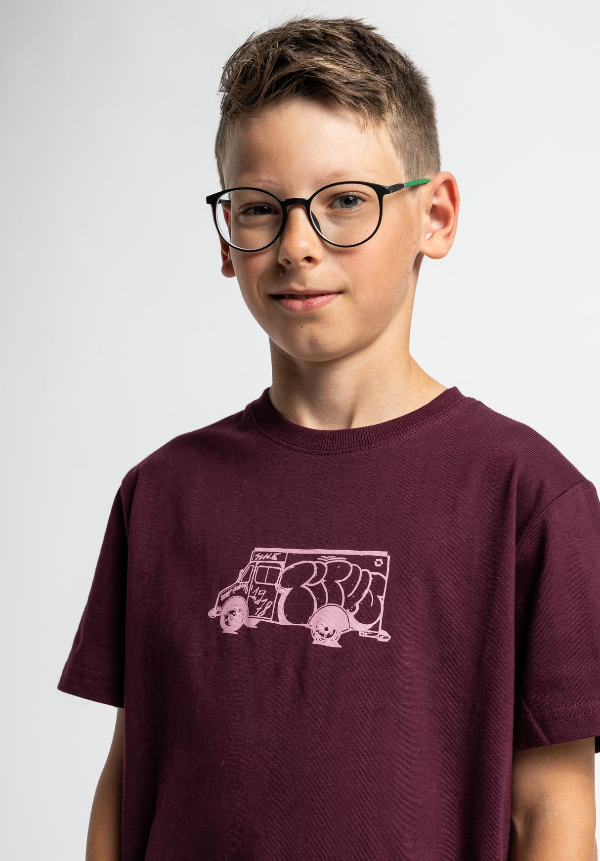 LKW Kids darkcherry Closeup1