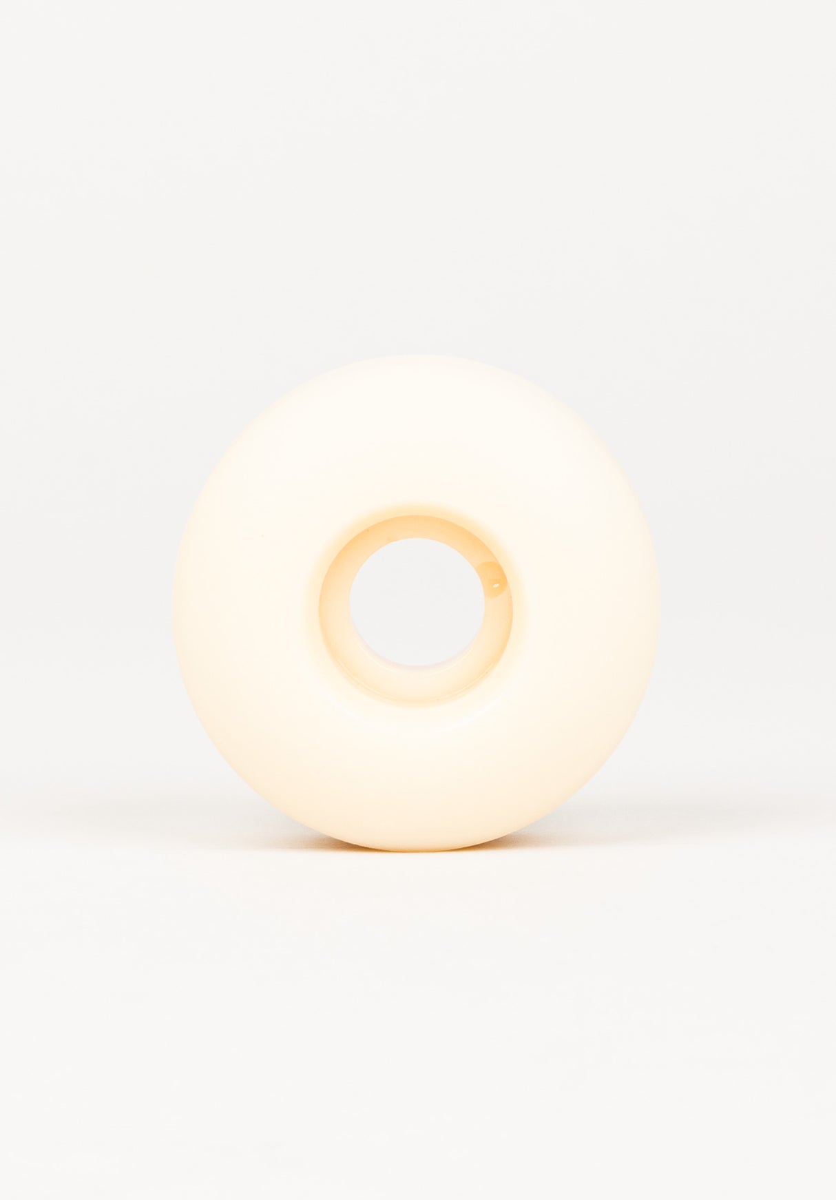 Dragons 93A V1 Standard offwhite Closeup2