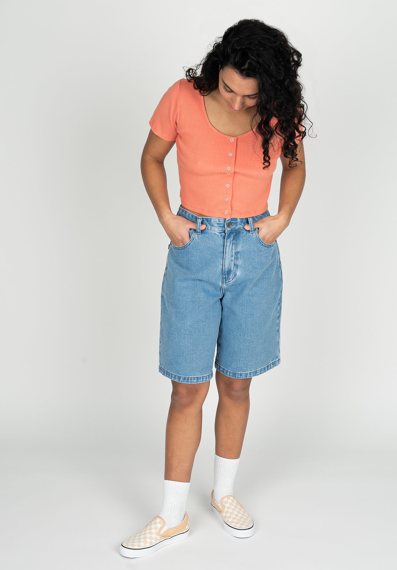 Phoebe|1.70|S Zoom Image