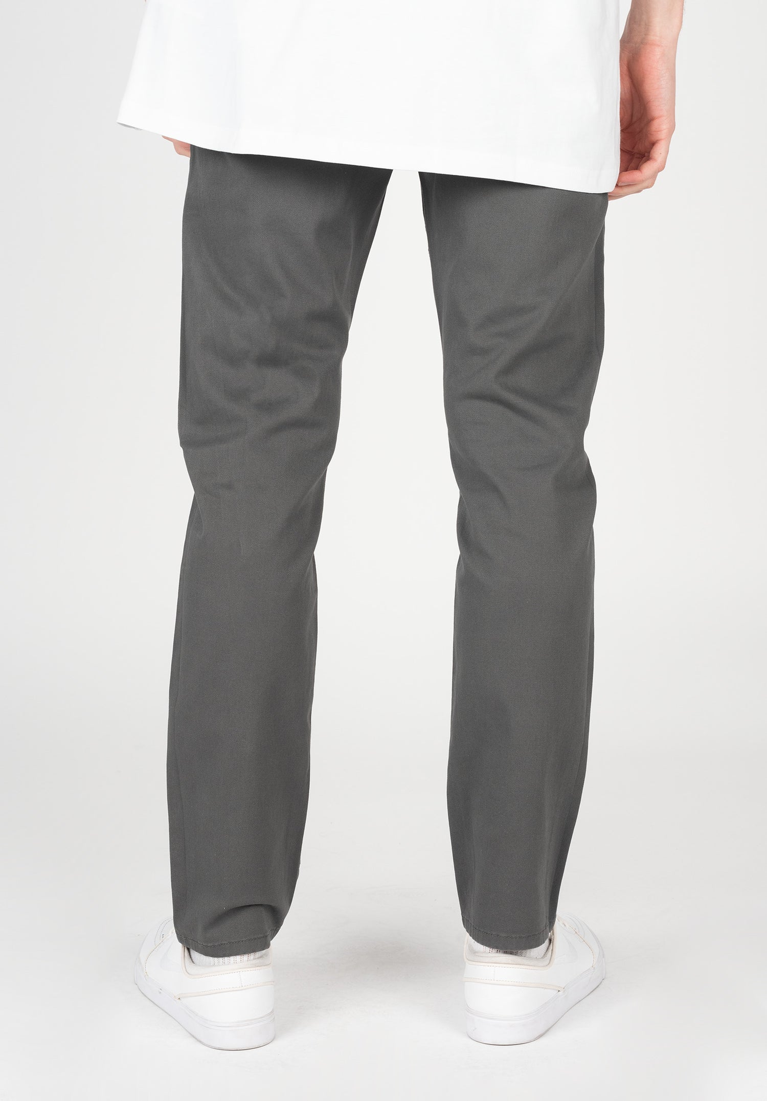 Flex Tapered Chino vulcangrey Closeup1 Zoom Image