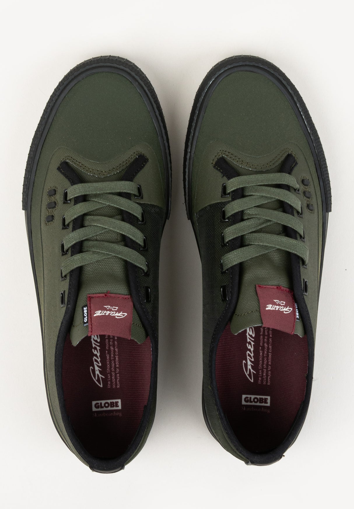 Gillette darkolive-black Closeup2