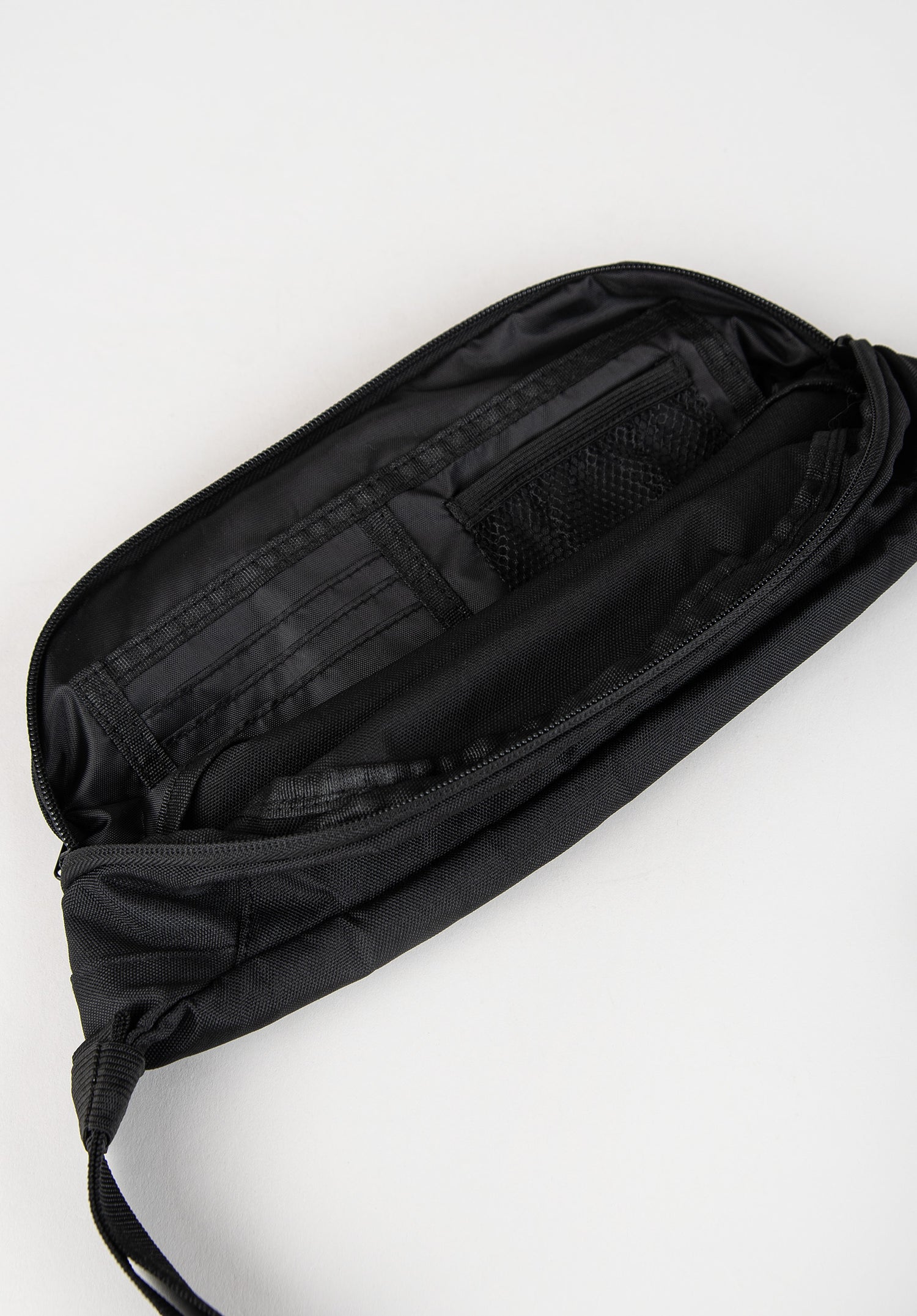 HXGN black Rueckenansicht Zoom Image