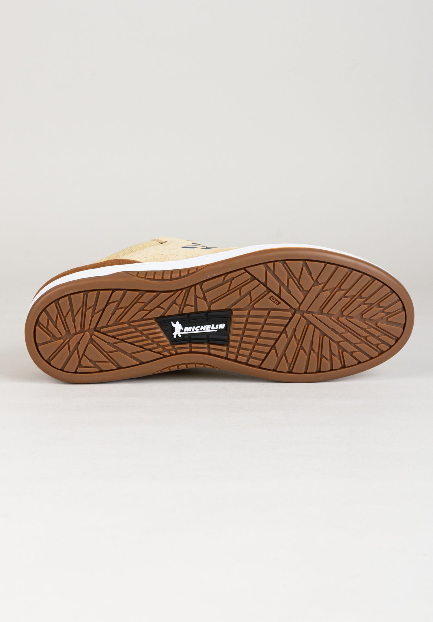 Marana x Michelin brown-tan-blue Closeup1 Zoom Image